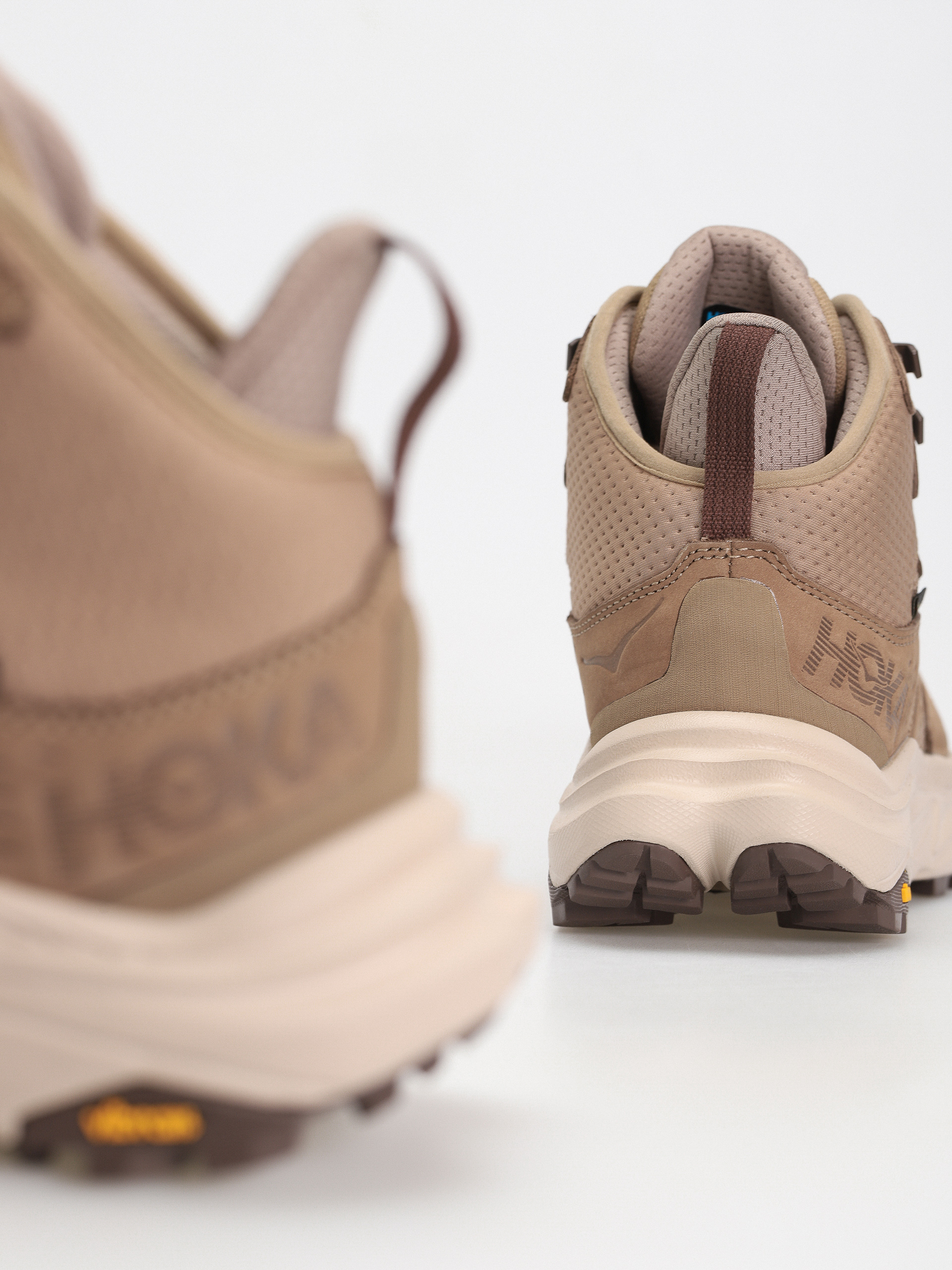 Boty Hoka Anacapa 2 Mid GTX (black/black)