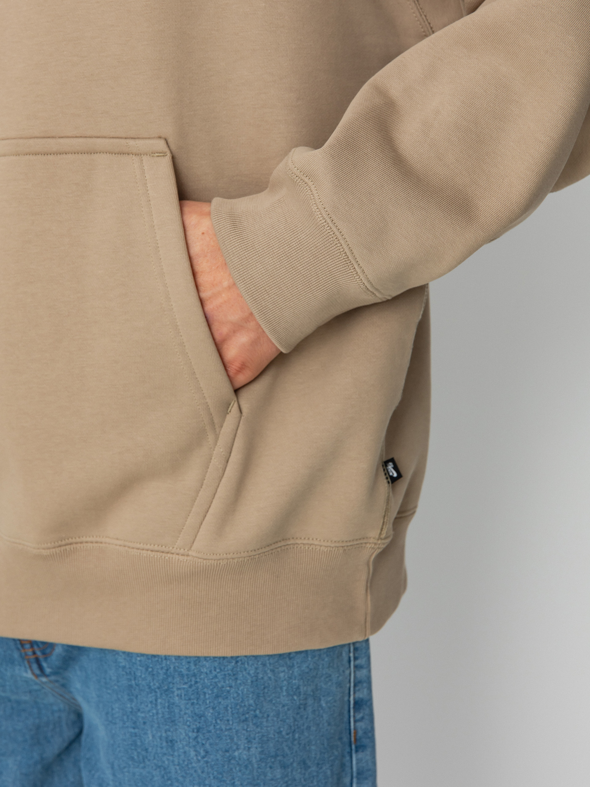 Mikina Nike SB Dstrtd Glmr GFX (khaki)