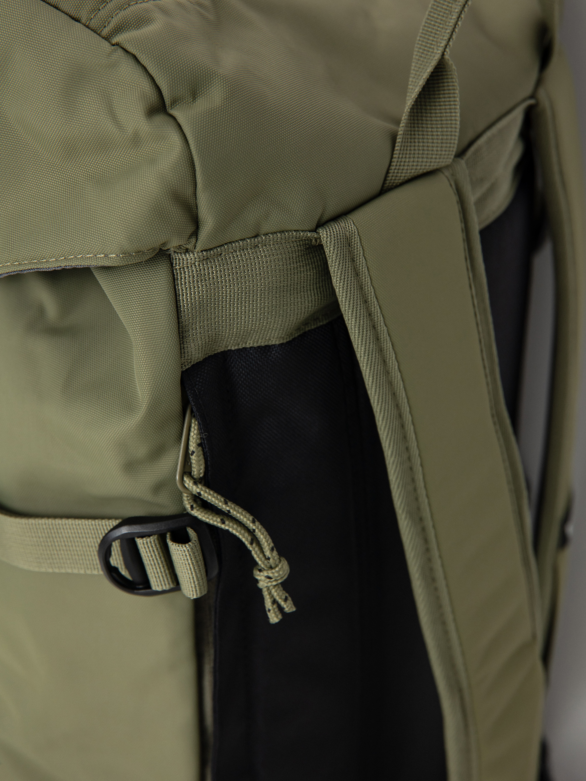 Batoh Burton Tinder 2.0 30L (forest moss)