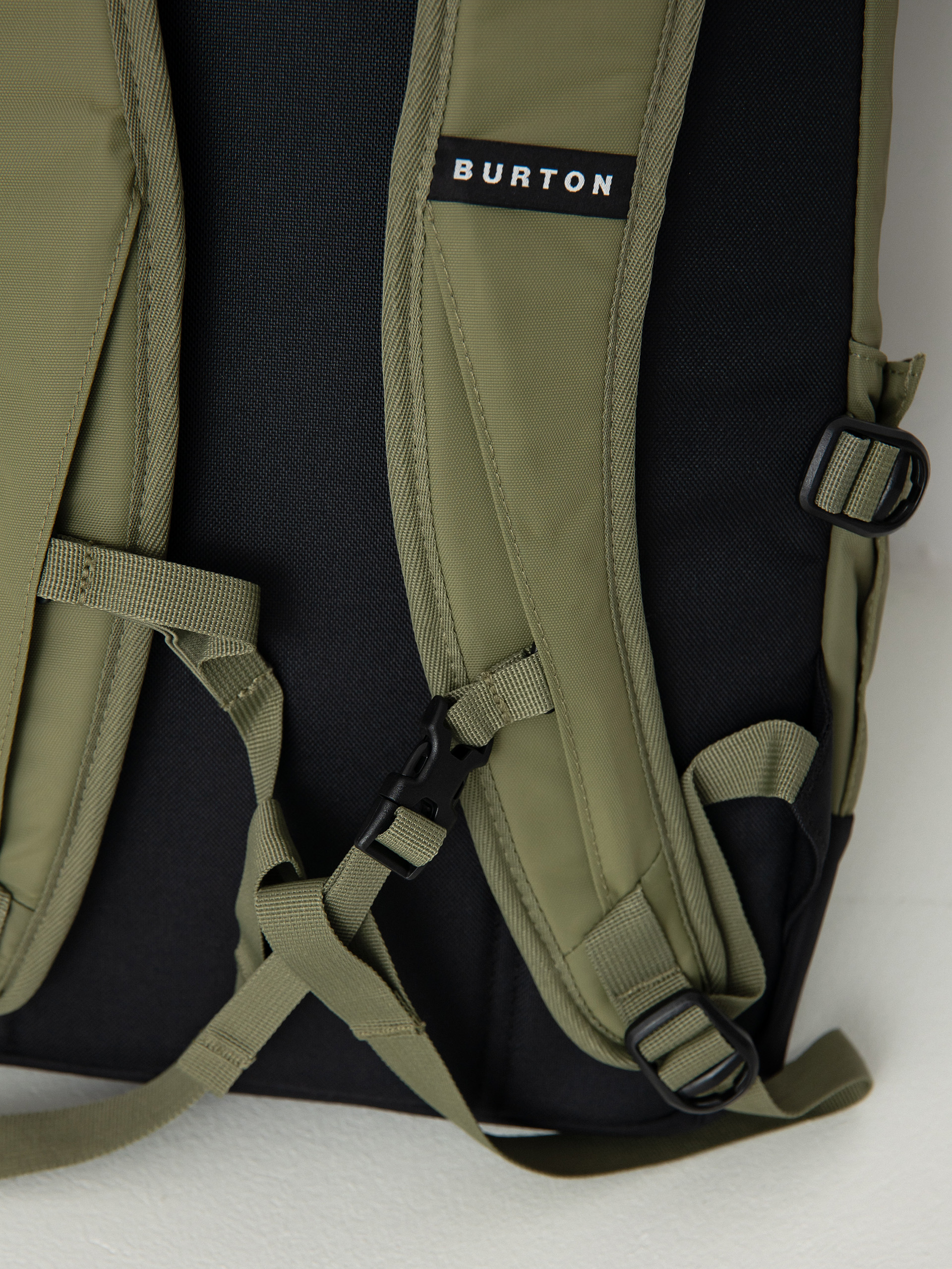 Batoh Burton Tinder 2.0 30L (forest moss)