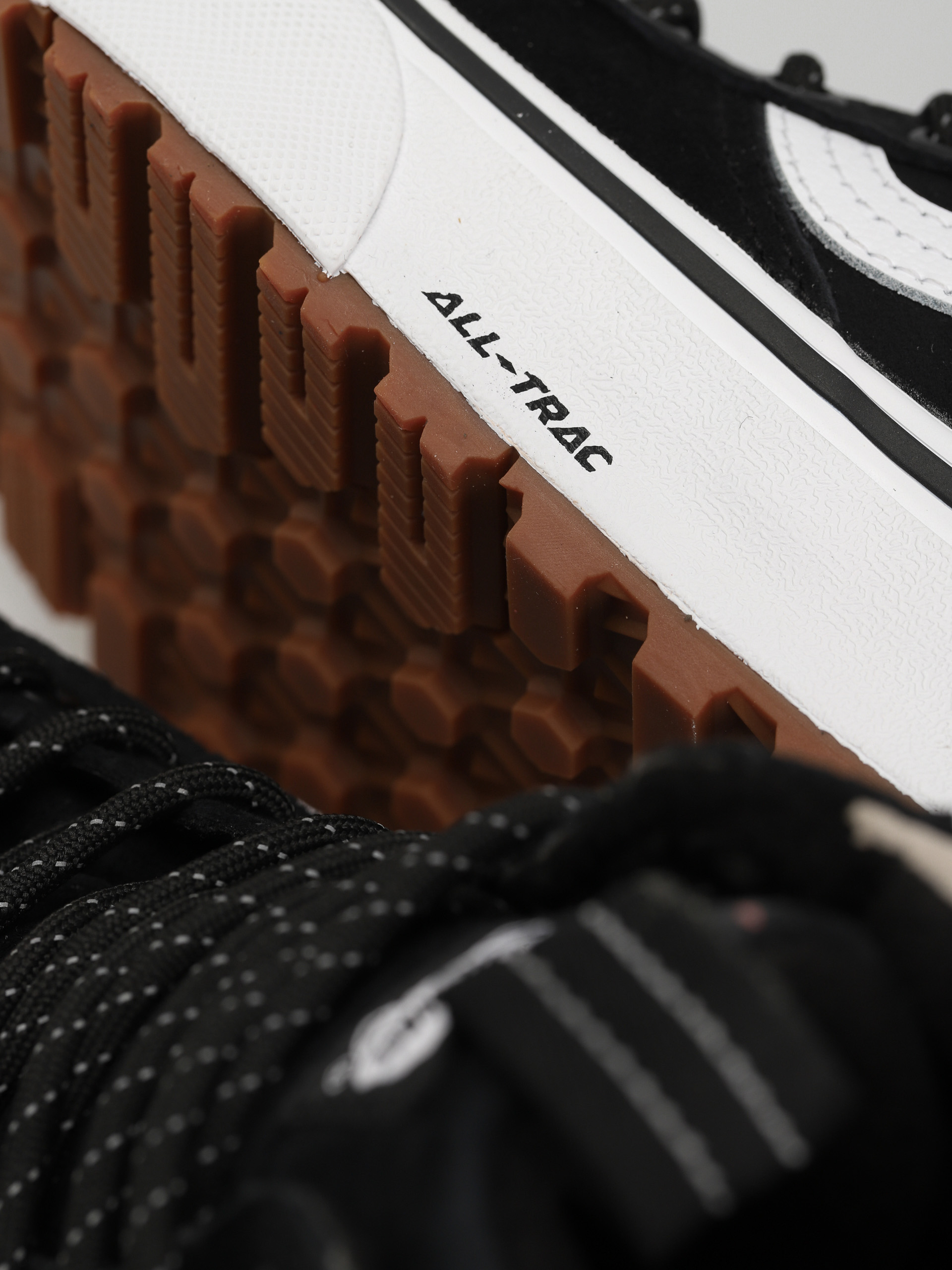 Boty Vans Sk8 Hi Mte 2 (2 tone utility black/khaki)