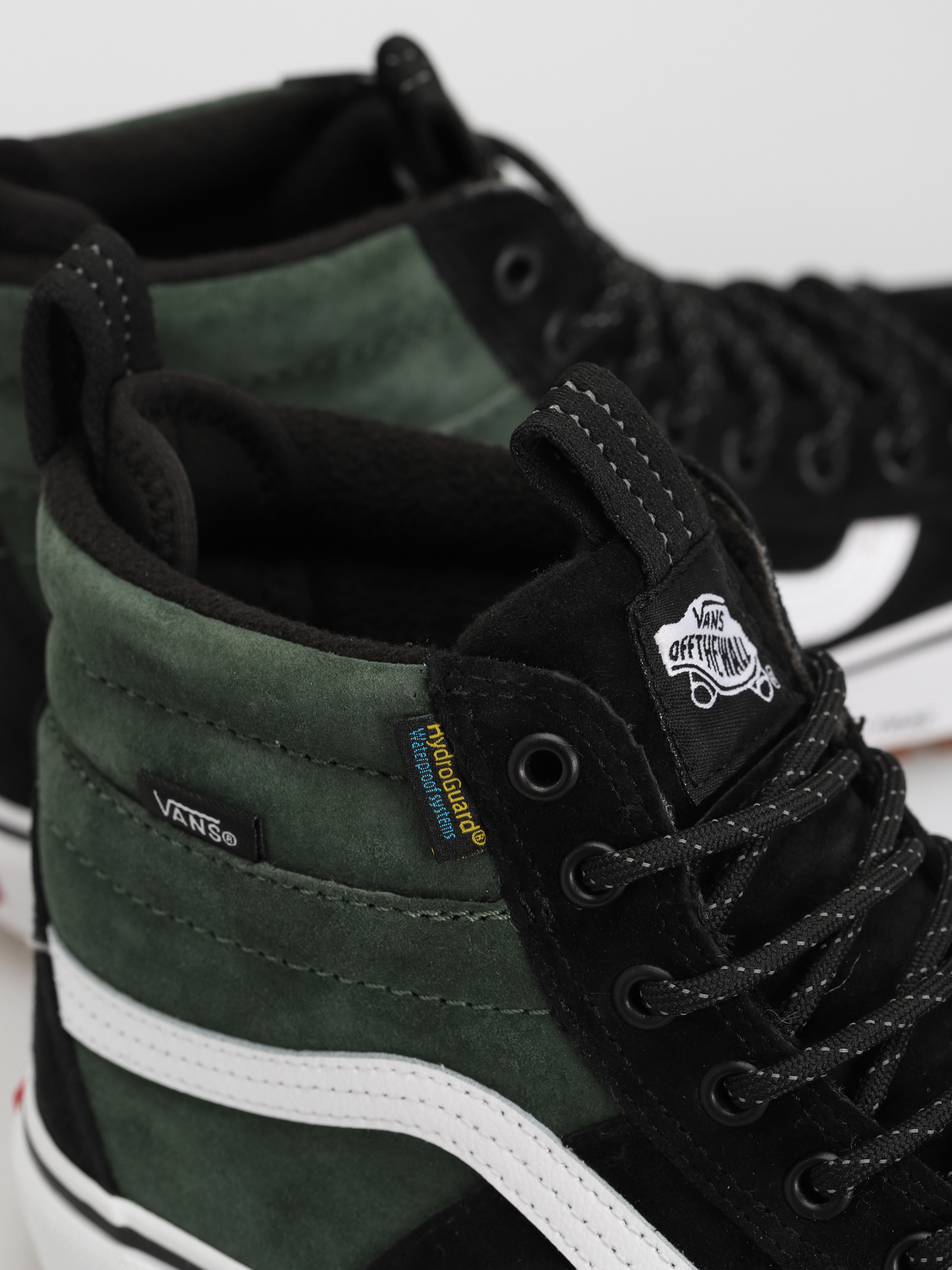 Boty Vans Sk8 Hi MTE 2 (2 tone utility black/green)