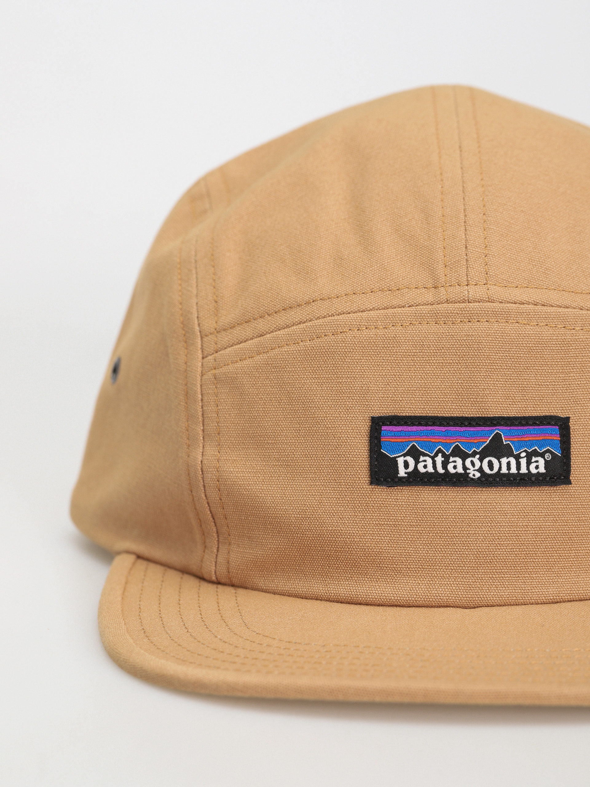 Kšiltovka  Patagonia P 6 Label Maclure (grayling brown)