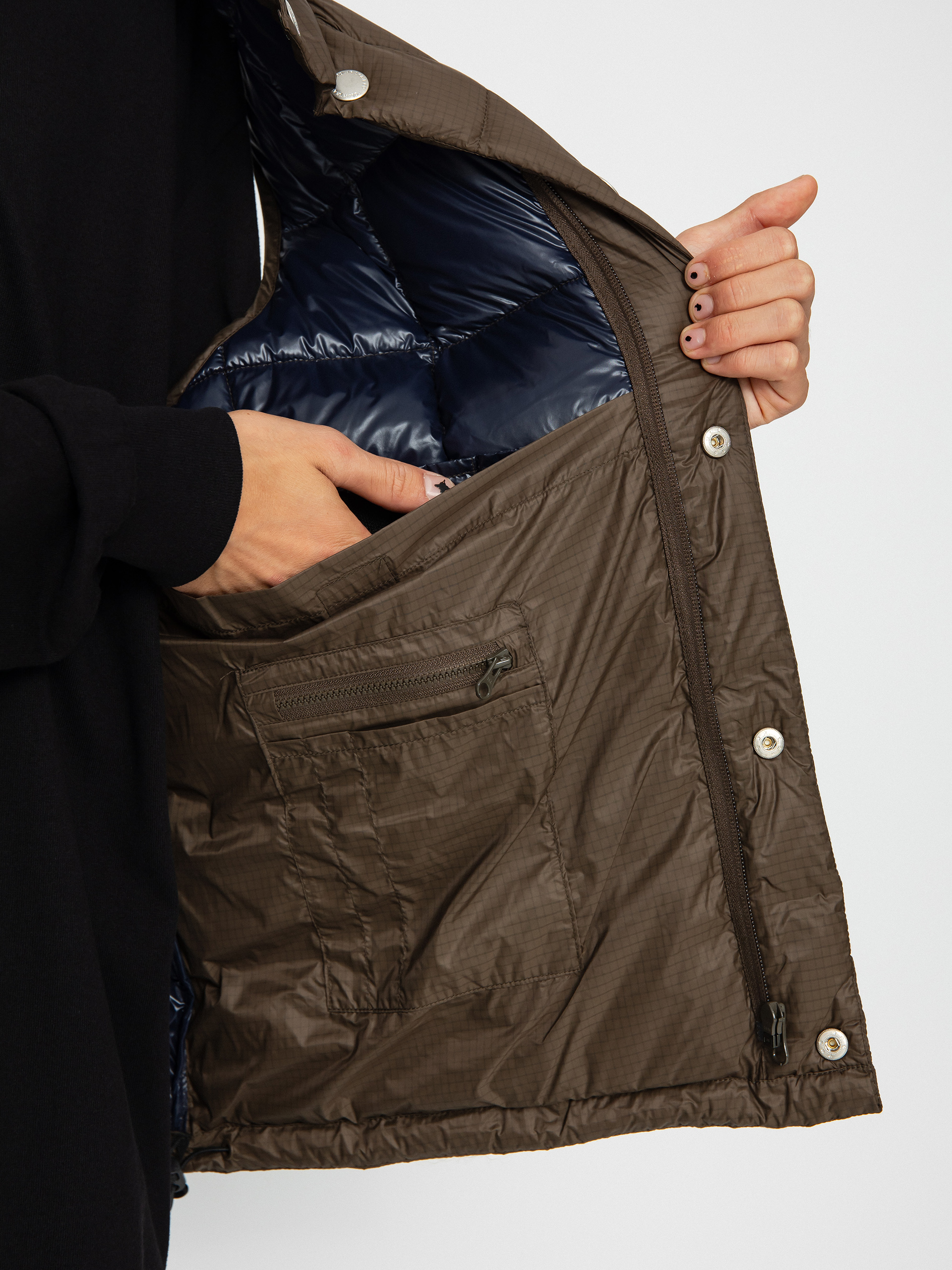 Vesta Polar Skate Lightweight Puffer Vest (brown)