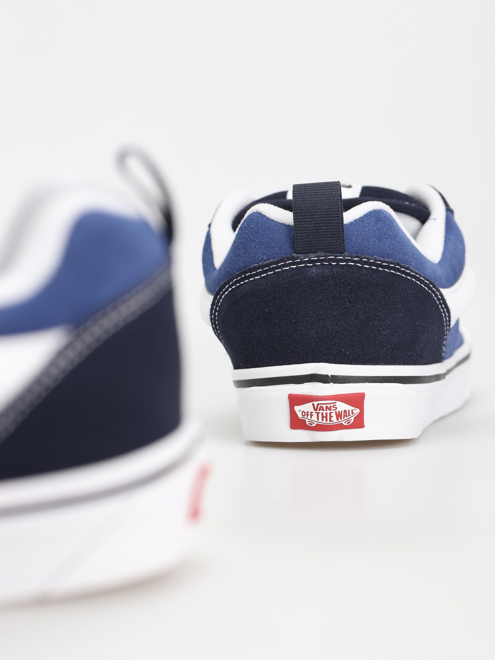 Boty Vans Knu Skool (navy/true white)