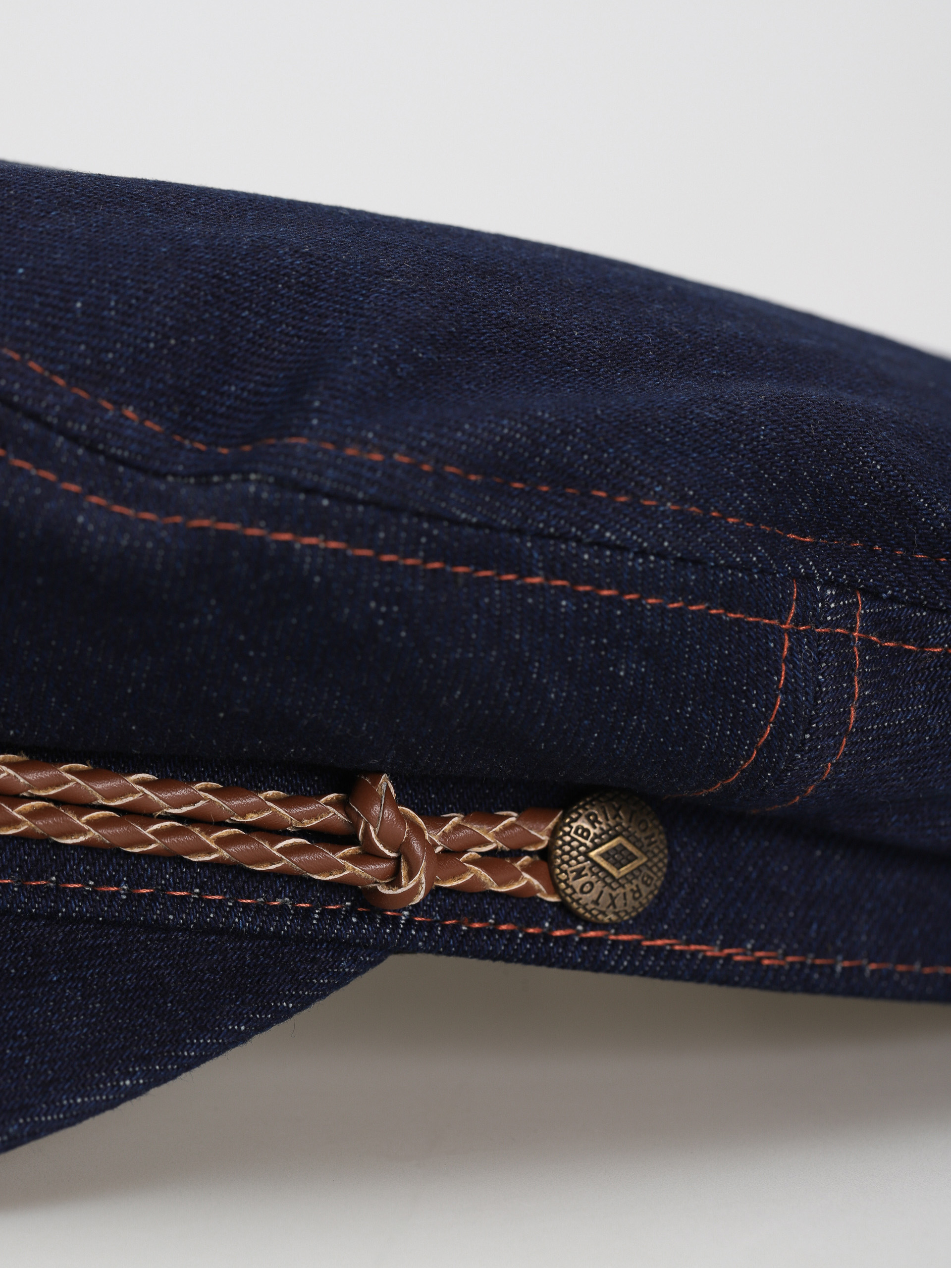 Klobouk s kšiltem Brixton Fiddler Cap (washed denim)