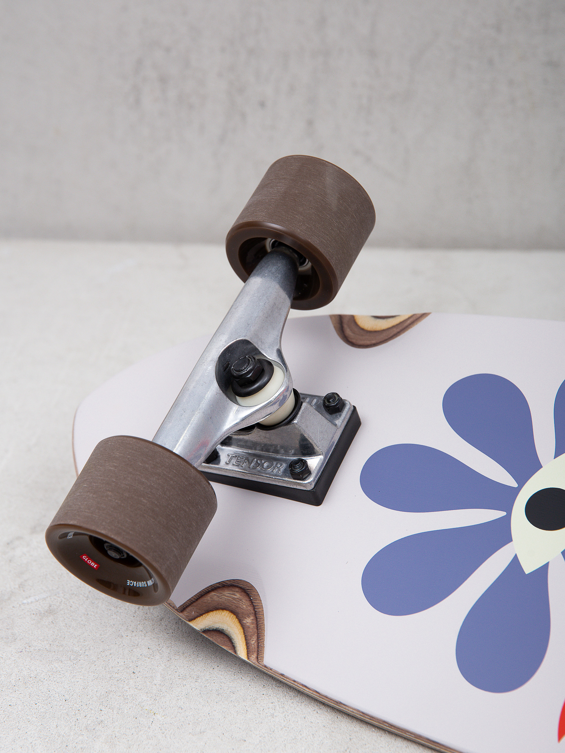 Cruiser Globe Blazer XL (weepy blume)