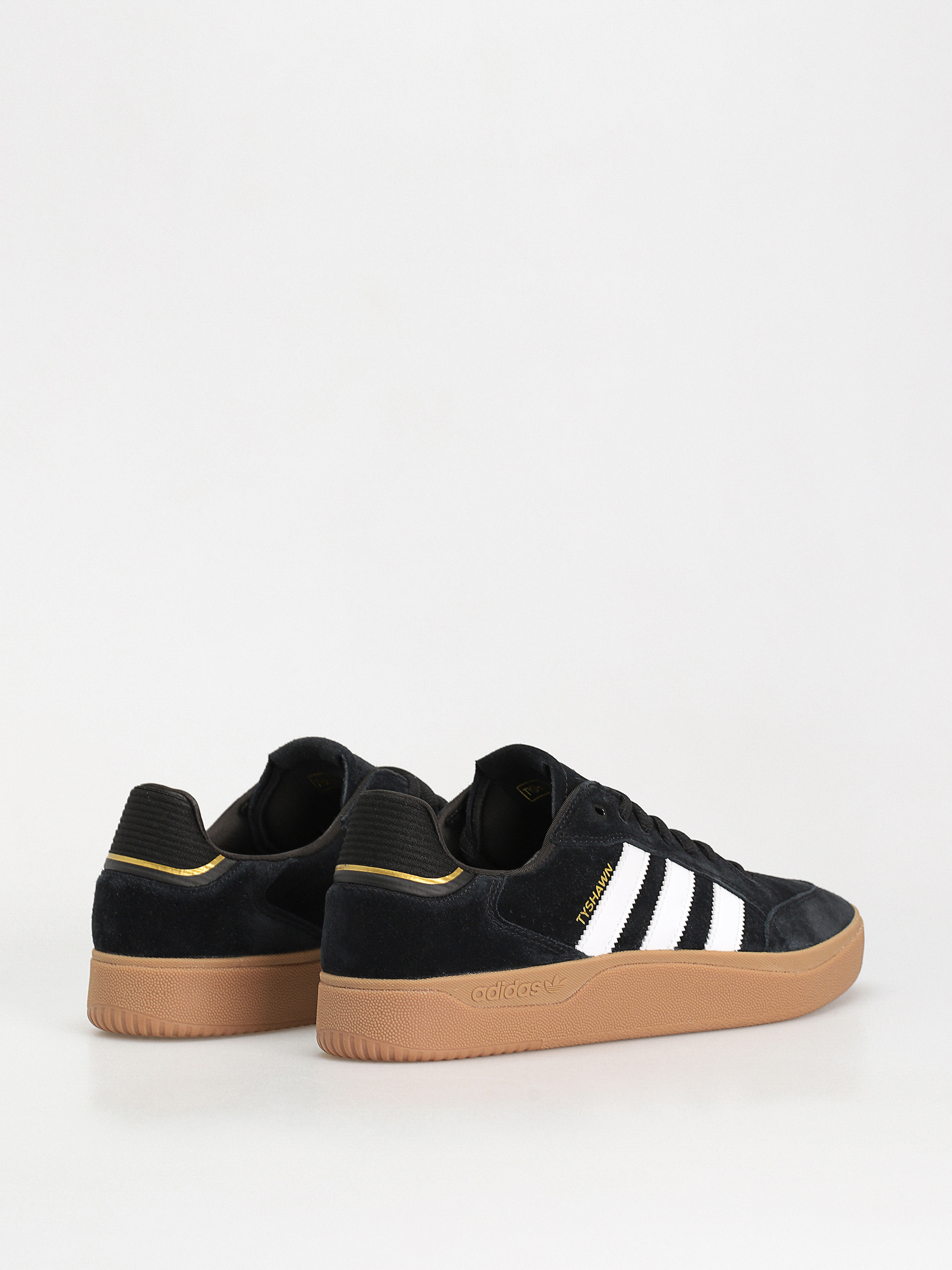 Boty adidas Tyshawn Low (cblack/ftwwht/gum4)