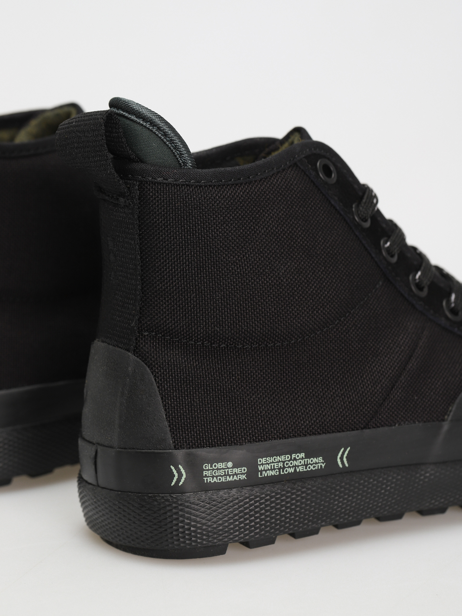 Boty Globe Los Angered II Winter (black/summit)