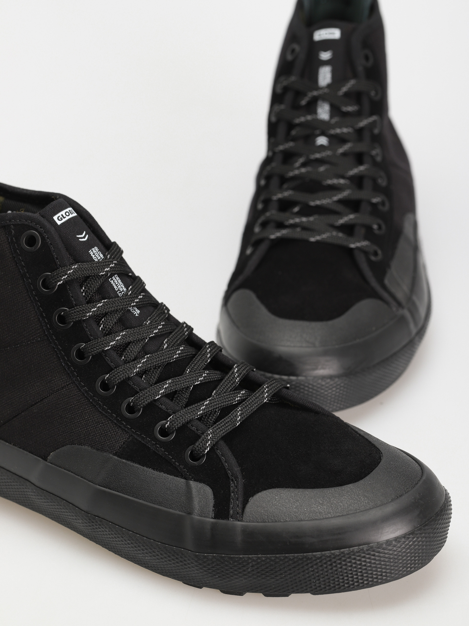 Boty Globe Los Angered II Winter (black/summit)