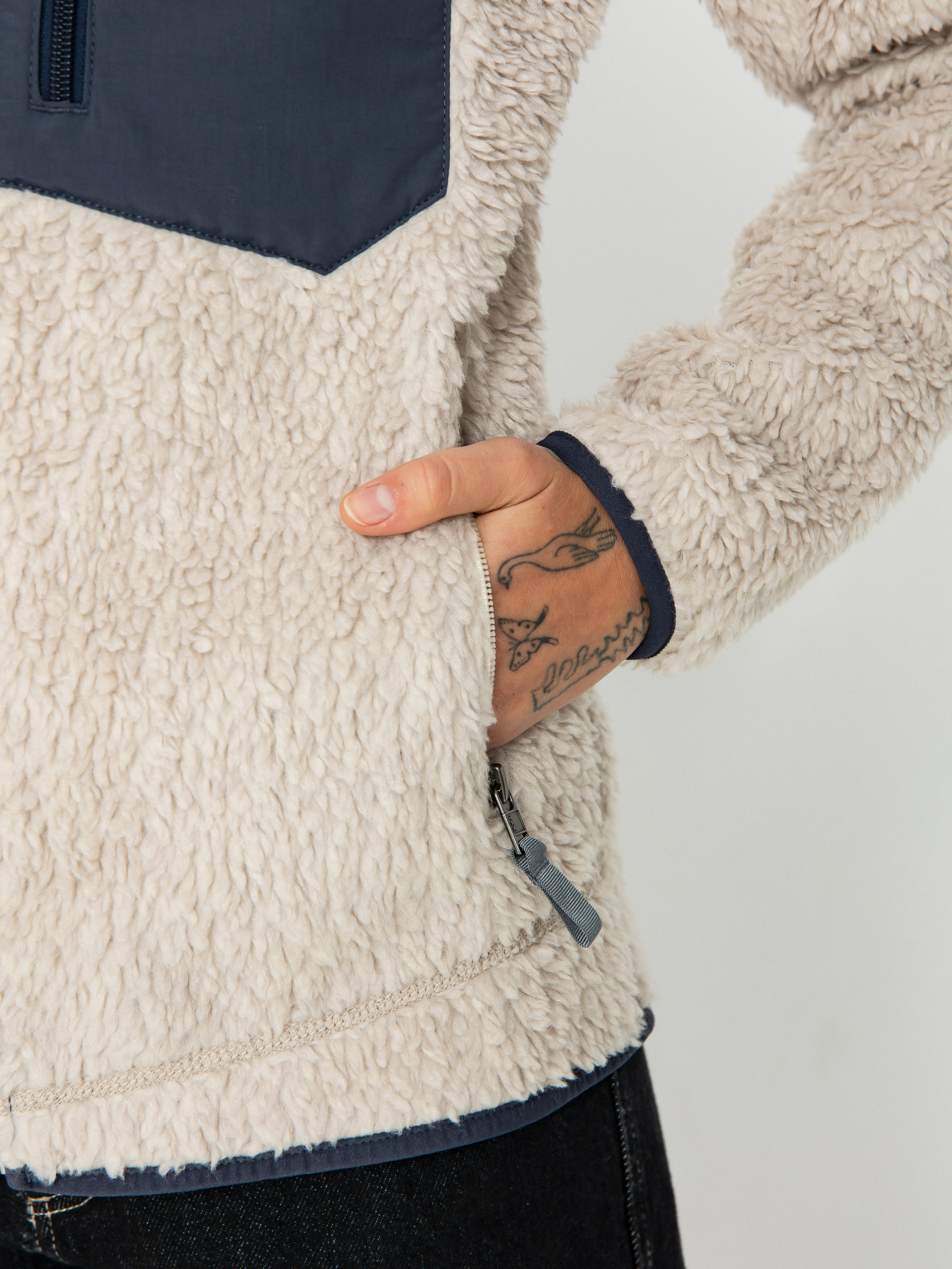 Bunda Patagonia Classic Retro X Wmn (natural w/smolder blue)