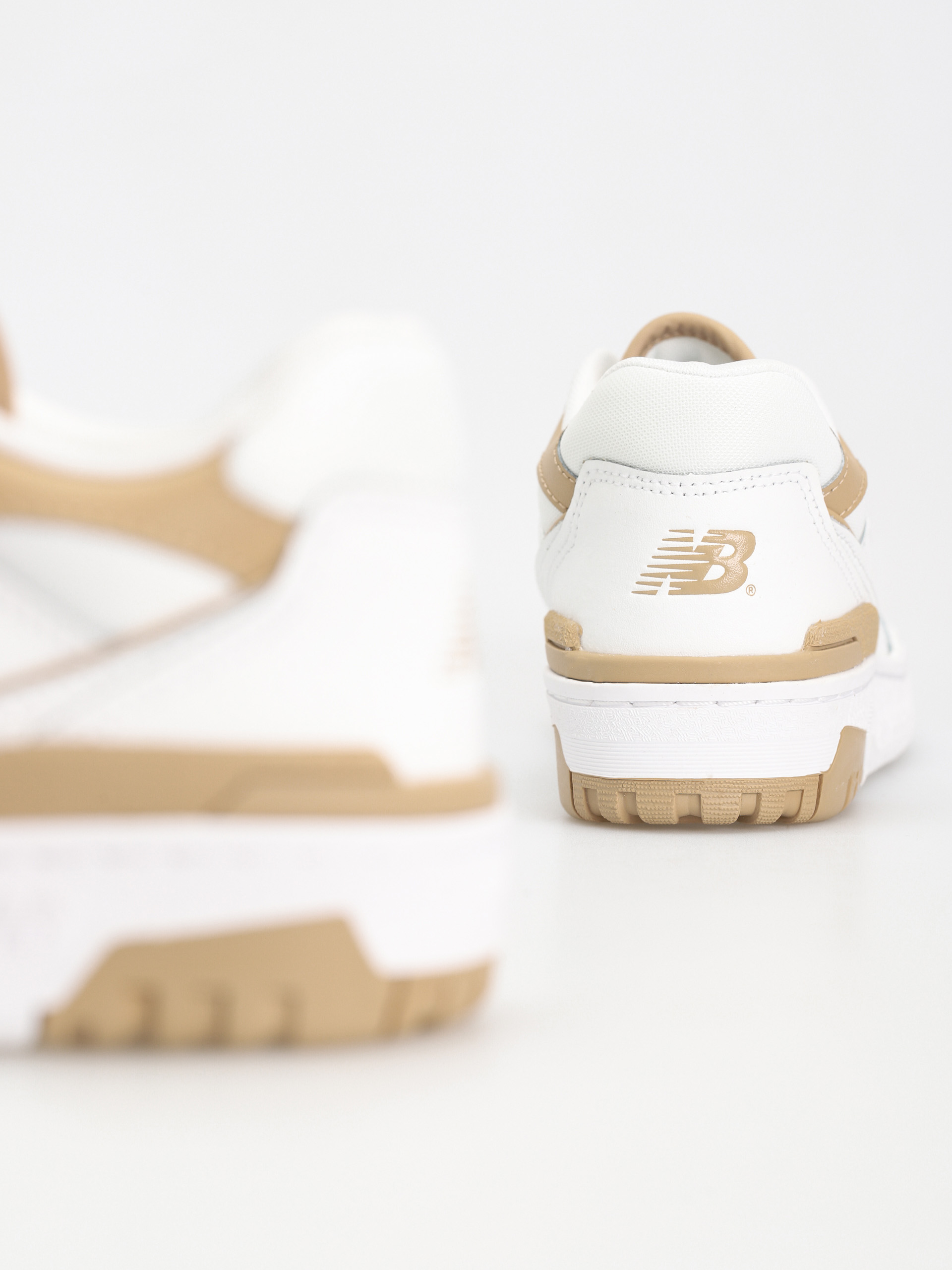 Boty New Balance 550 Wmn (white)