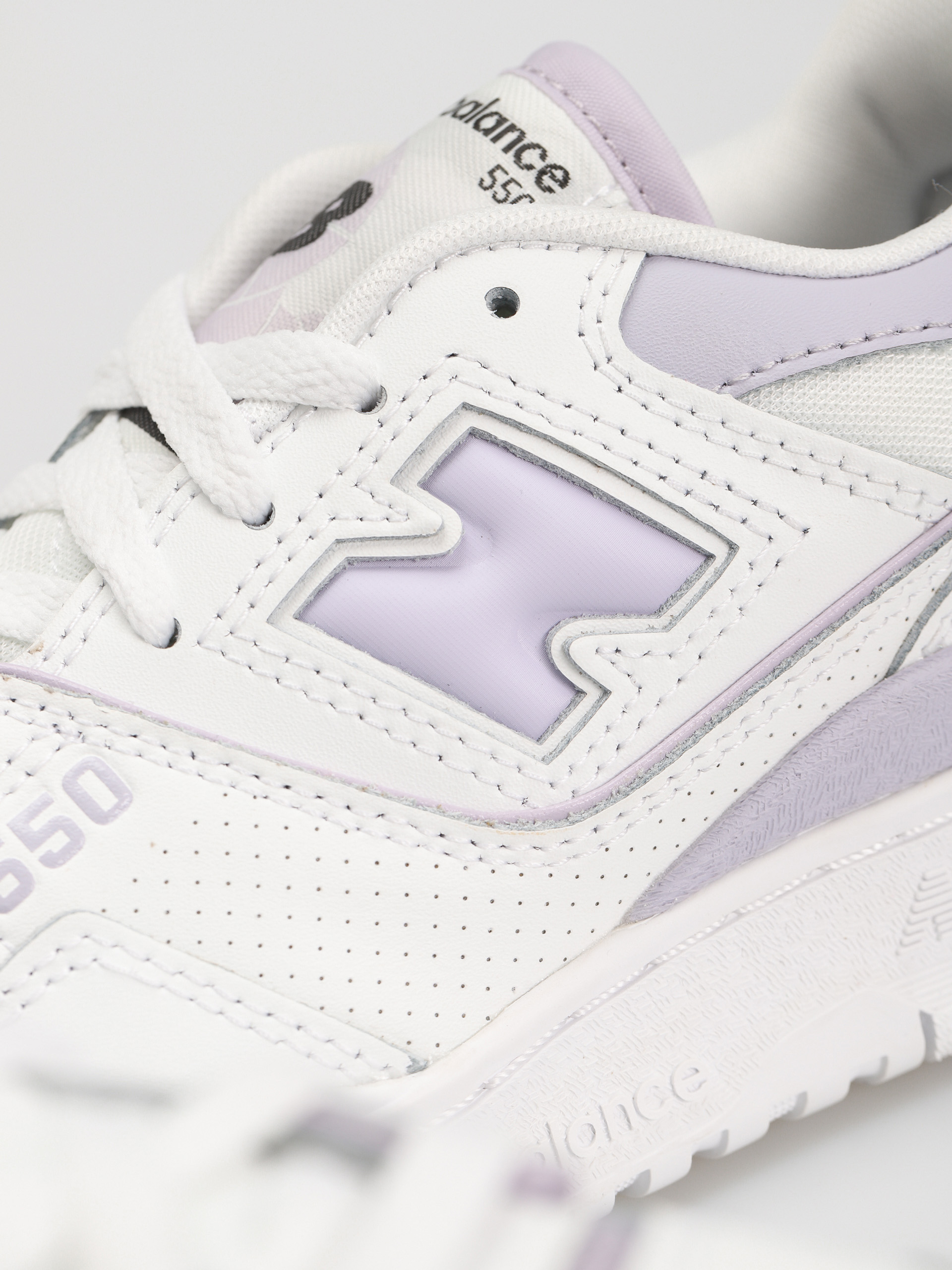 Boty New Balance 550 Wmn (white)