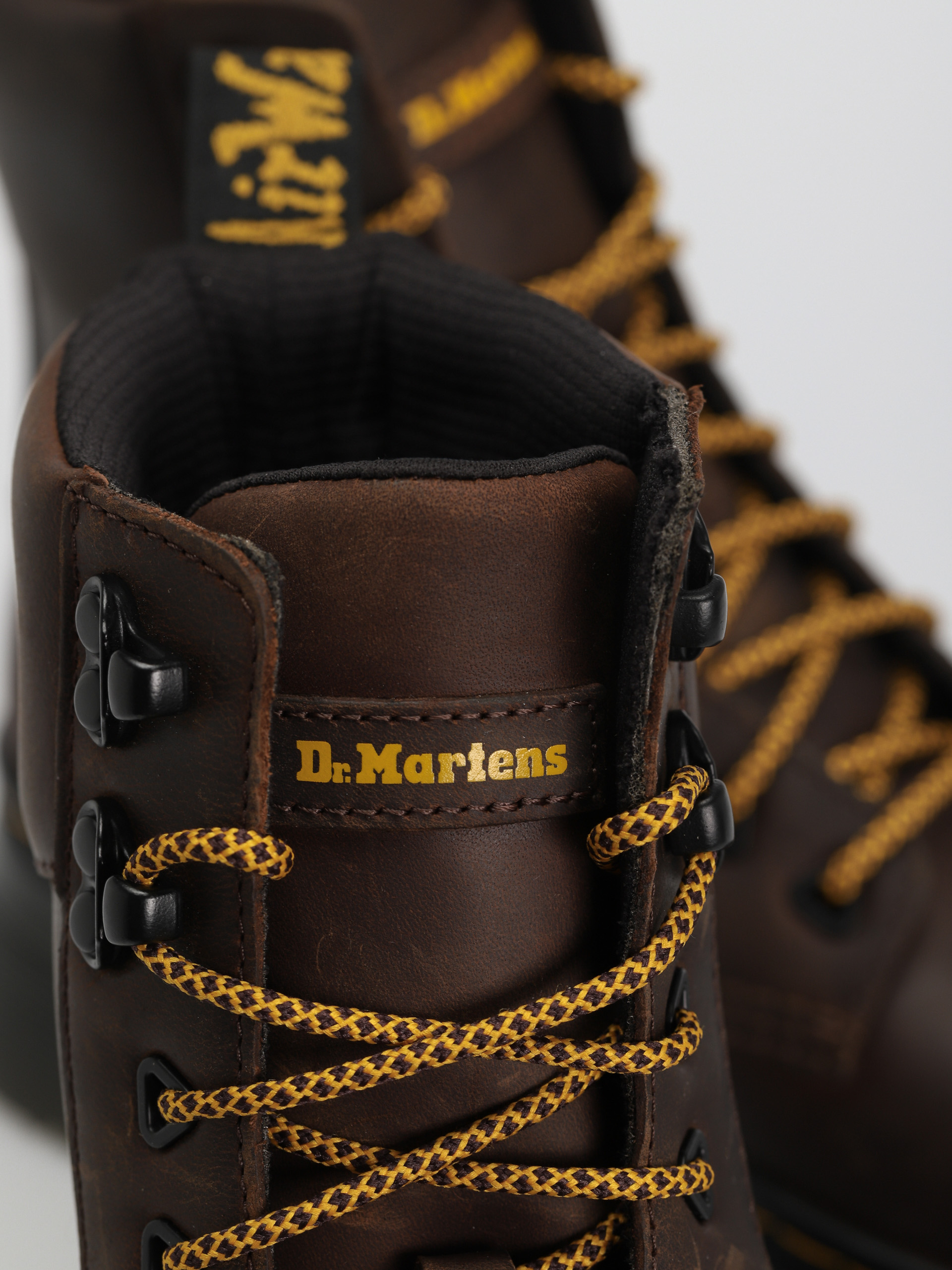 Boty Dr. Martens Tarik Leather (gaucho crazy horse)