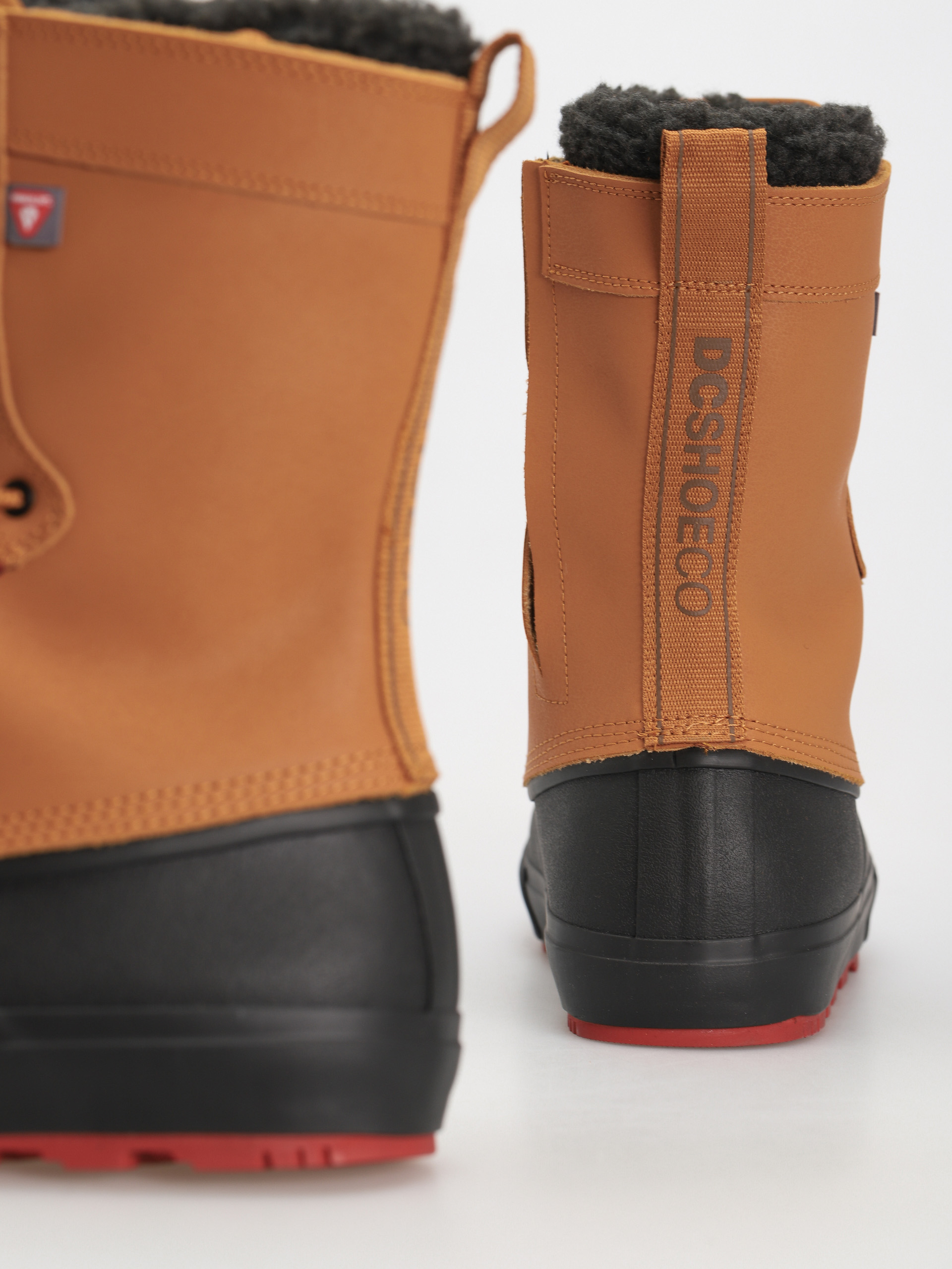 Boty DC Reach (wheat/black)