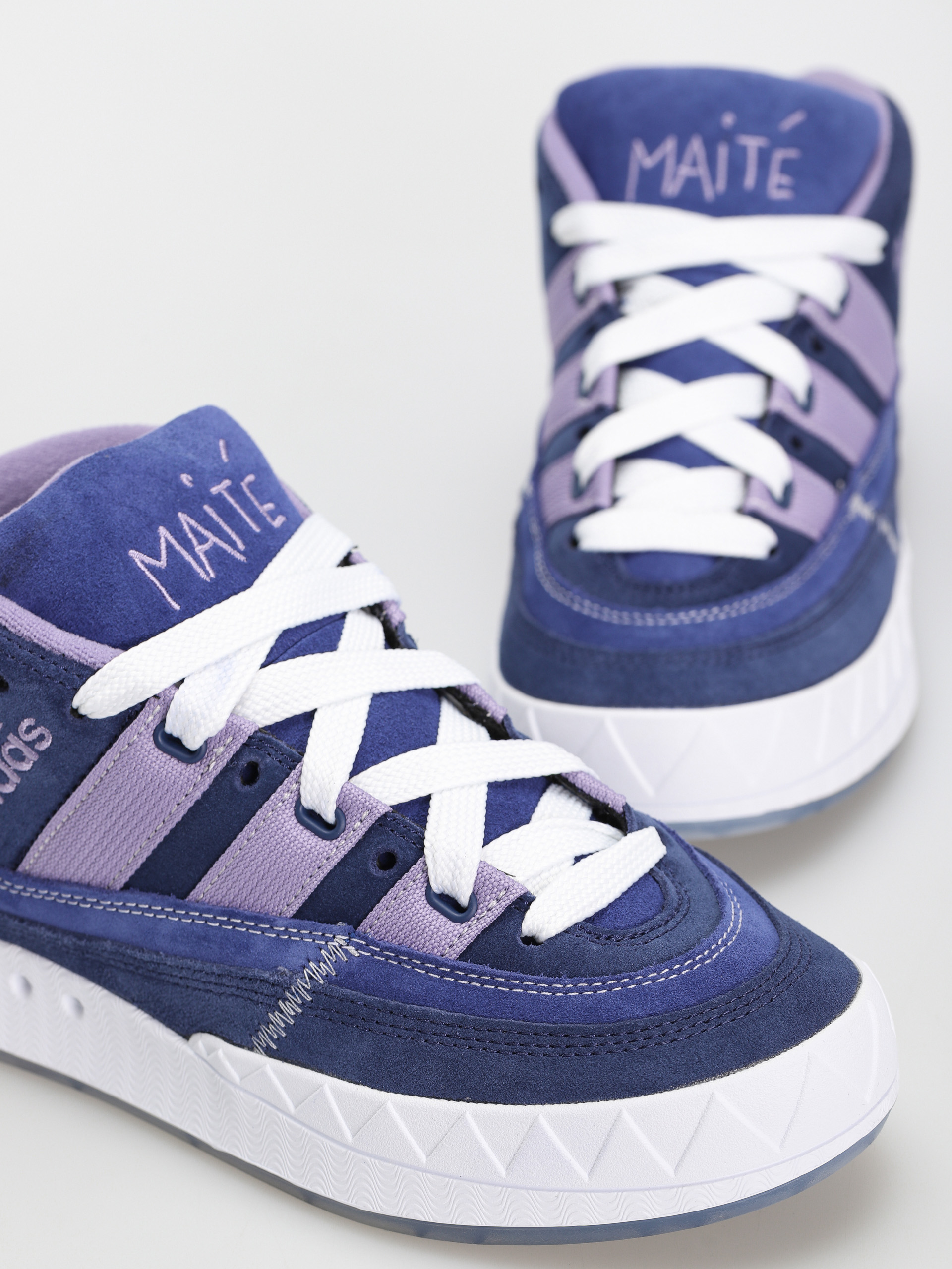 Boty adidas Adimatic Mid X Maite Steenhoudt (victory blue/magic lilac/dark blue)