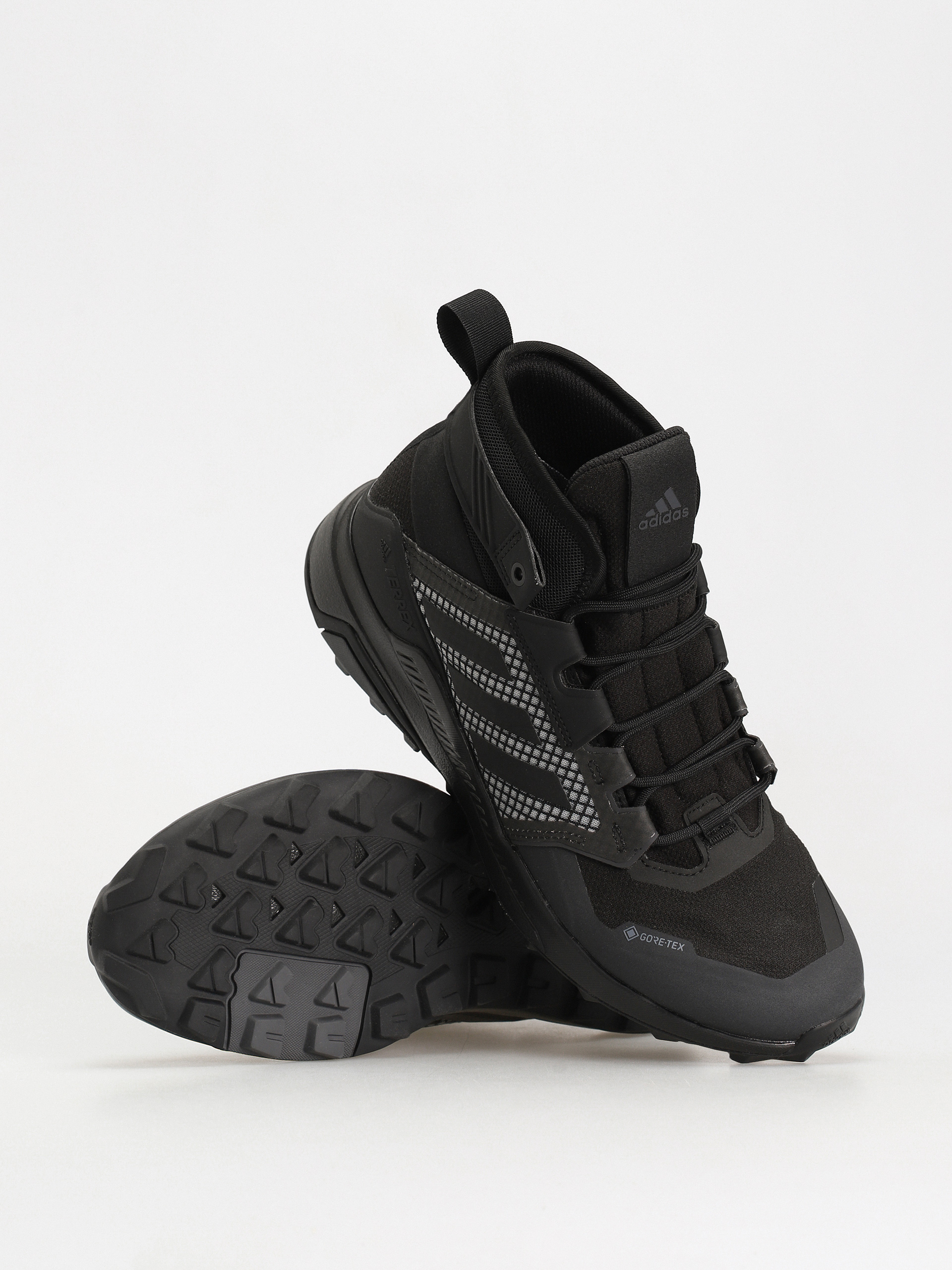 Boty adidas Trailmaker (cblack/cblack/dgsogr)