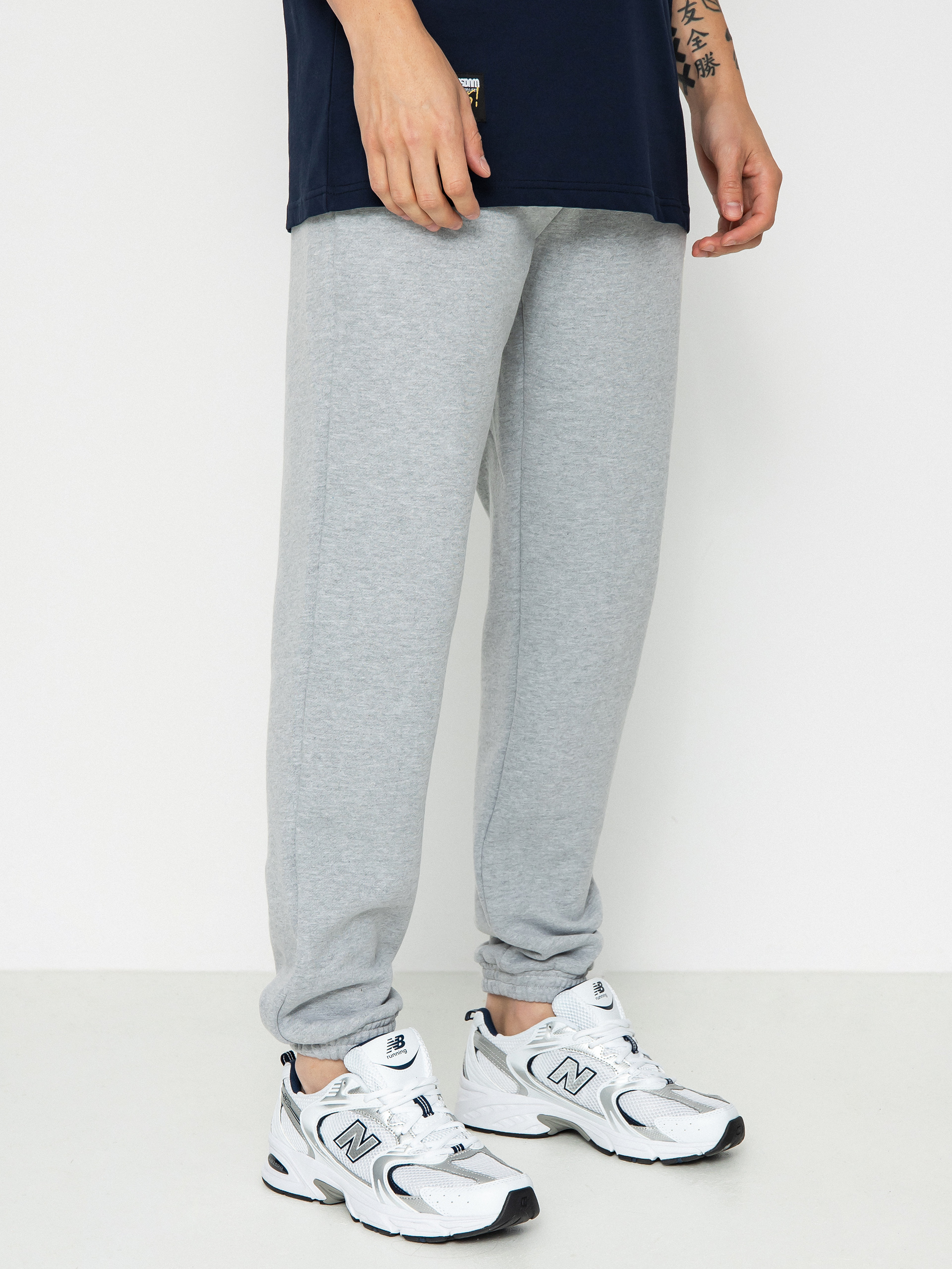 Kalhoty MassDnm Patch Straight Fit (light heather grey)