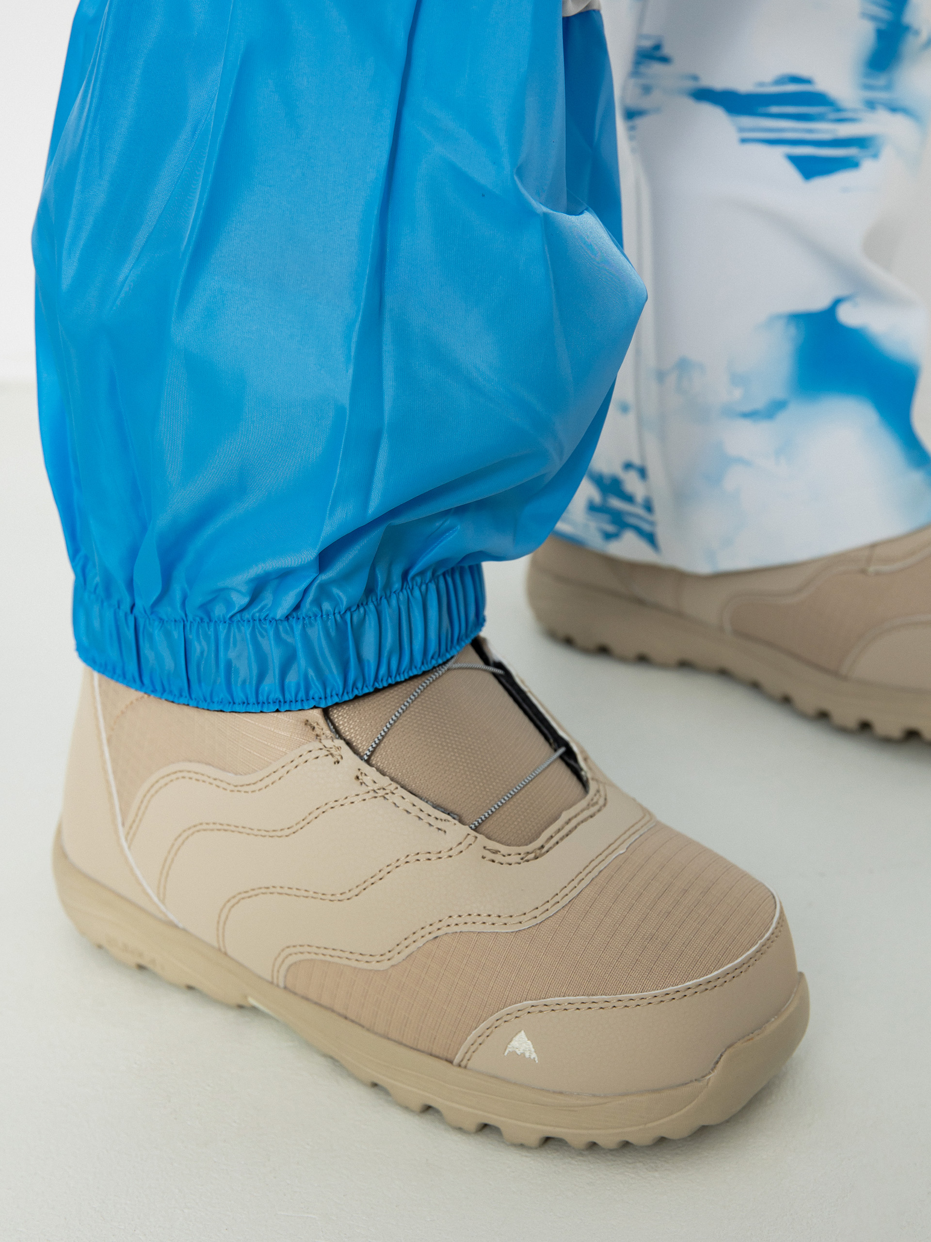 Dámské Snowboardové kalhoty Roxy Chloe Kim (azure blue clouds)