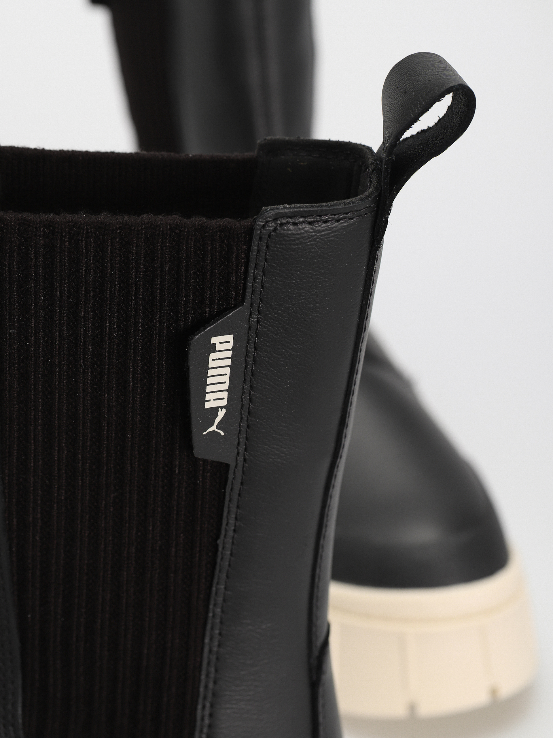 Boty Puma Mayze Stack Chelsea Winter Wmn (puma black)