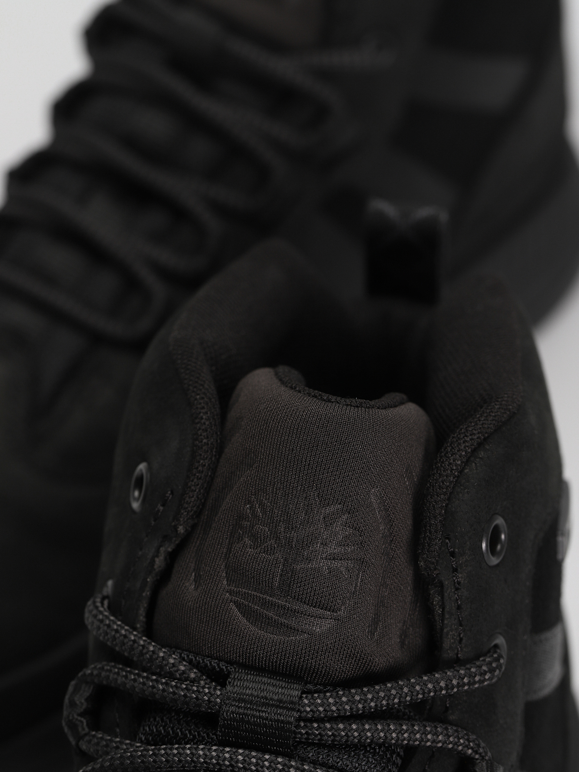 Boty Timberland Euro Trekker Mid Leather (blackout nubuck)