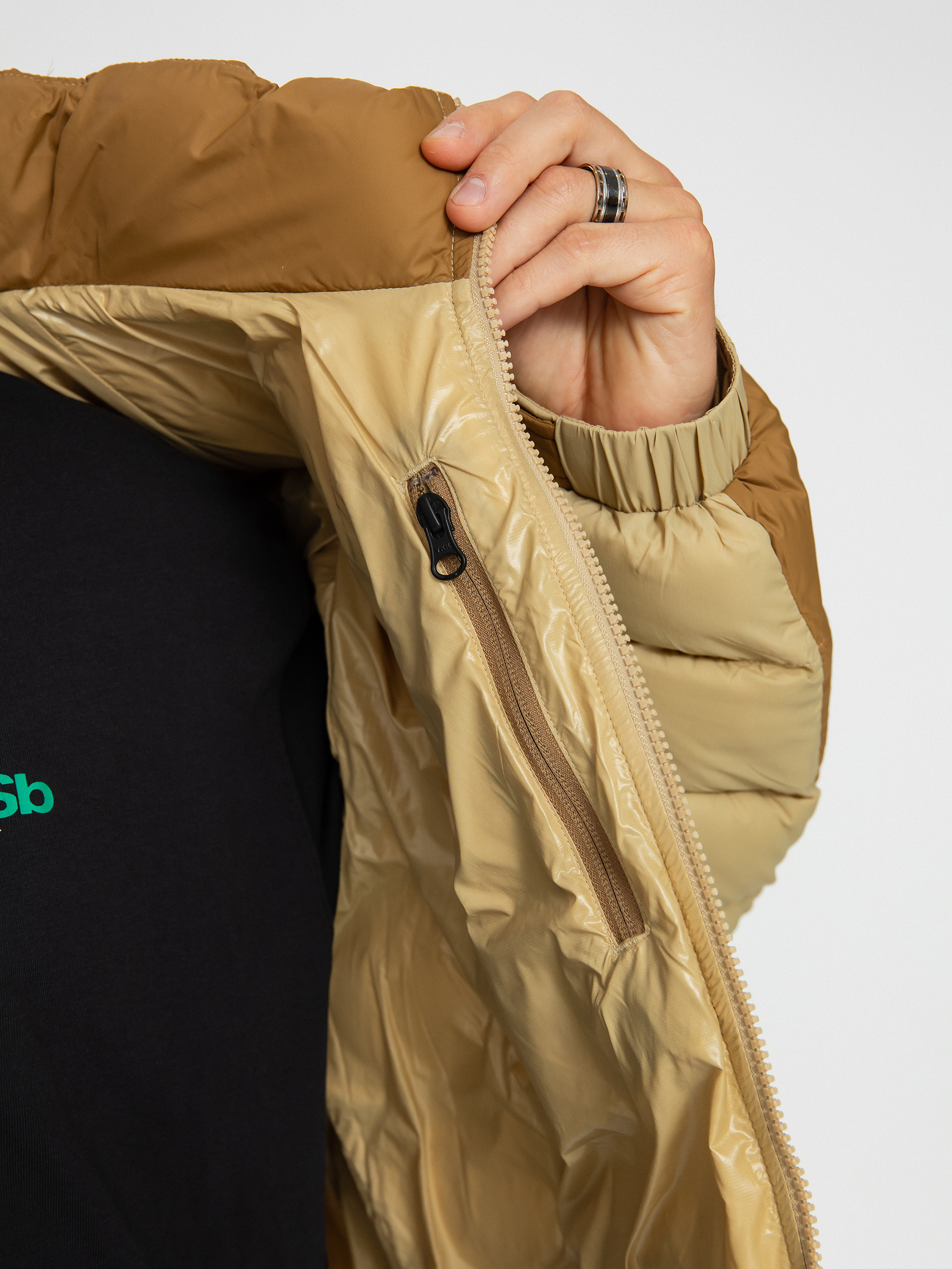 Bunda The North Face Rusta 2.0 Synth Ins Puffer (khaki stone/utility brown)