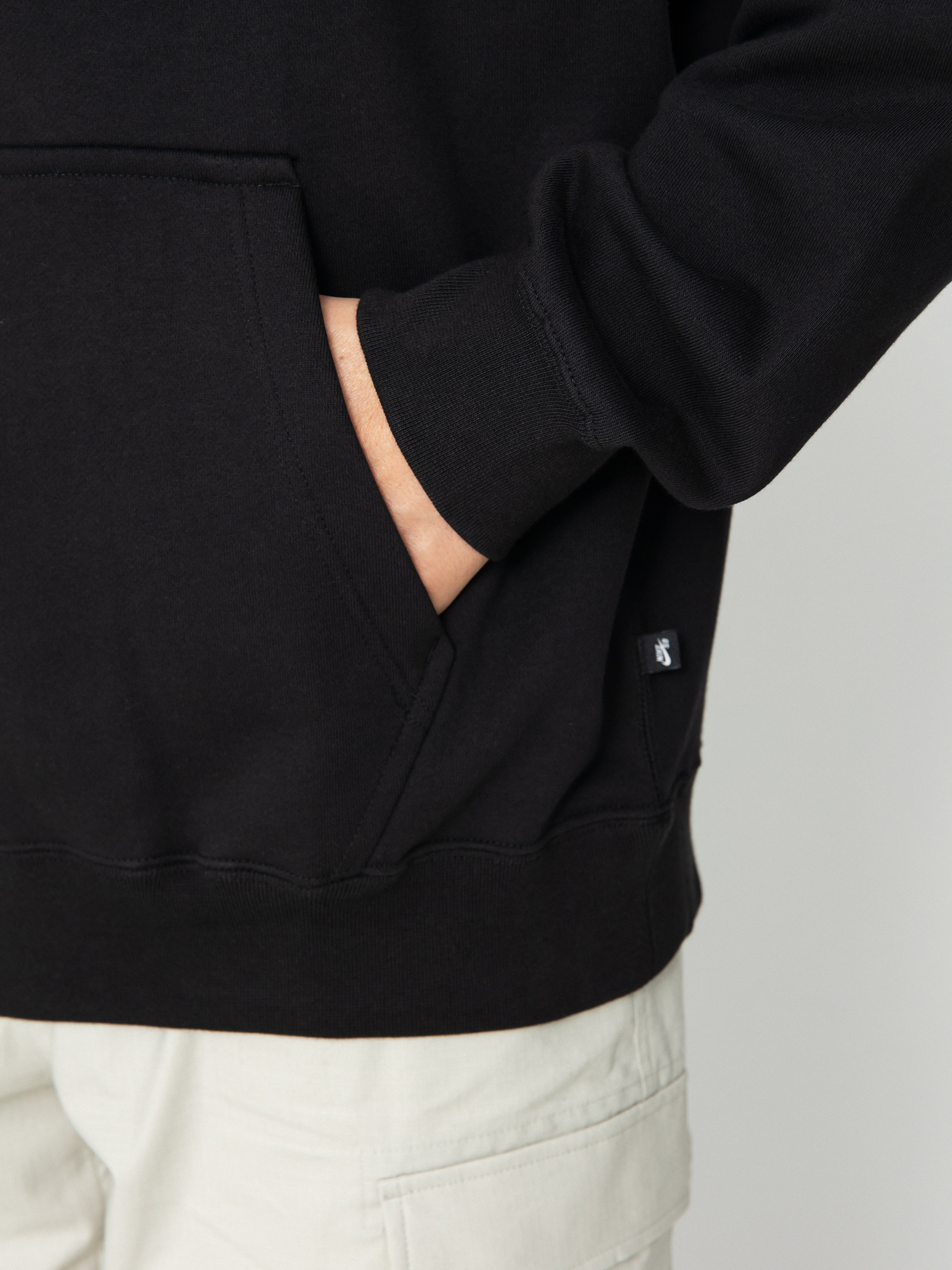 Mikina s kapucí Nike SB Sports Guy HD (black)