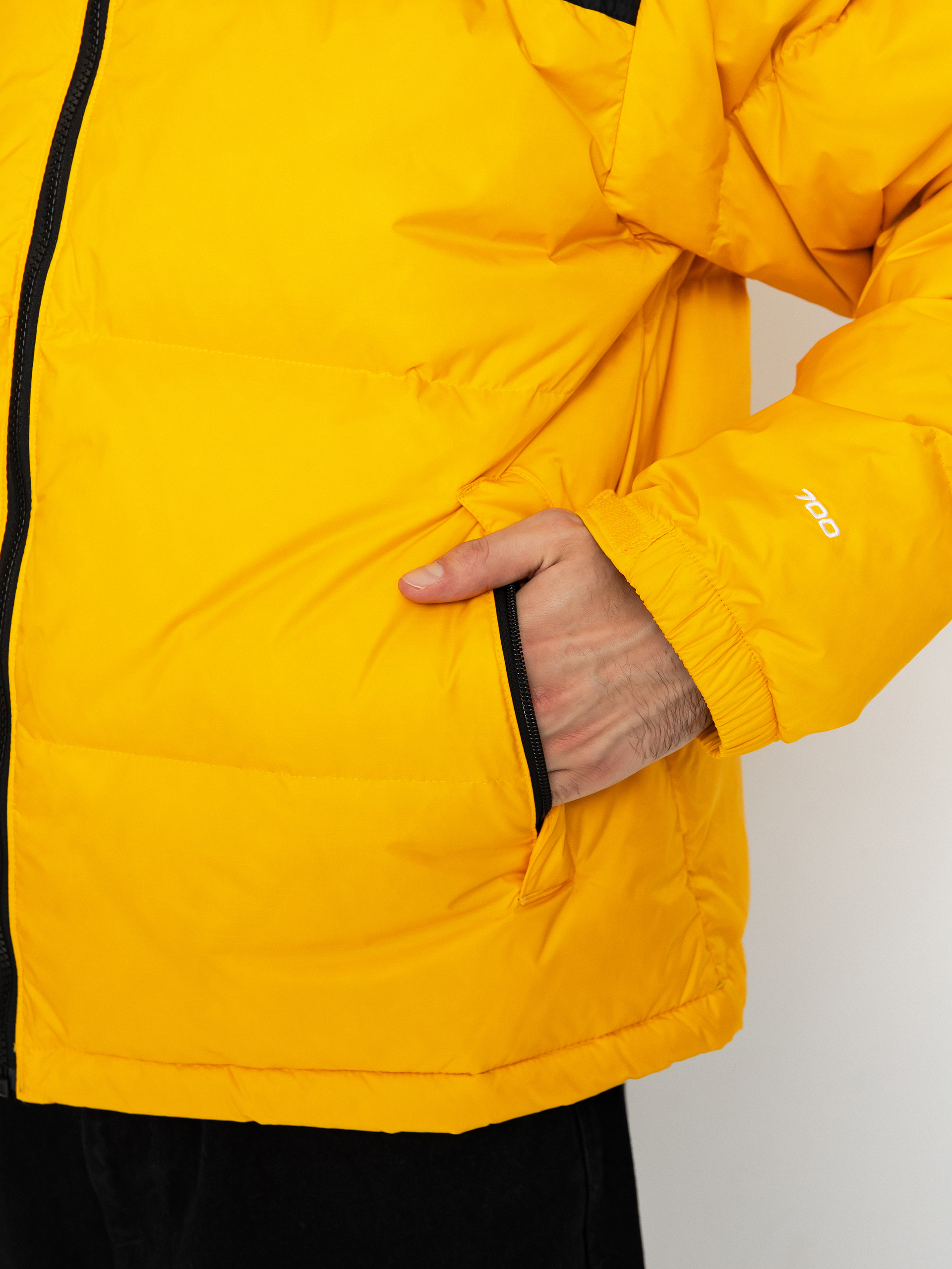 Bunda The North Face 1996 Retro Nuptse (summit gold/tnf black)