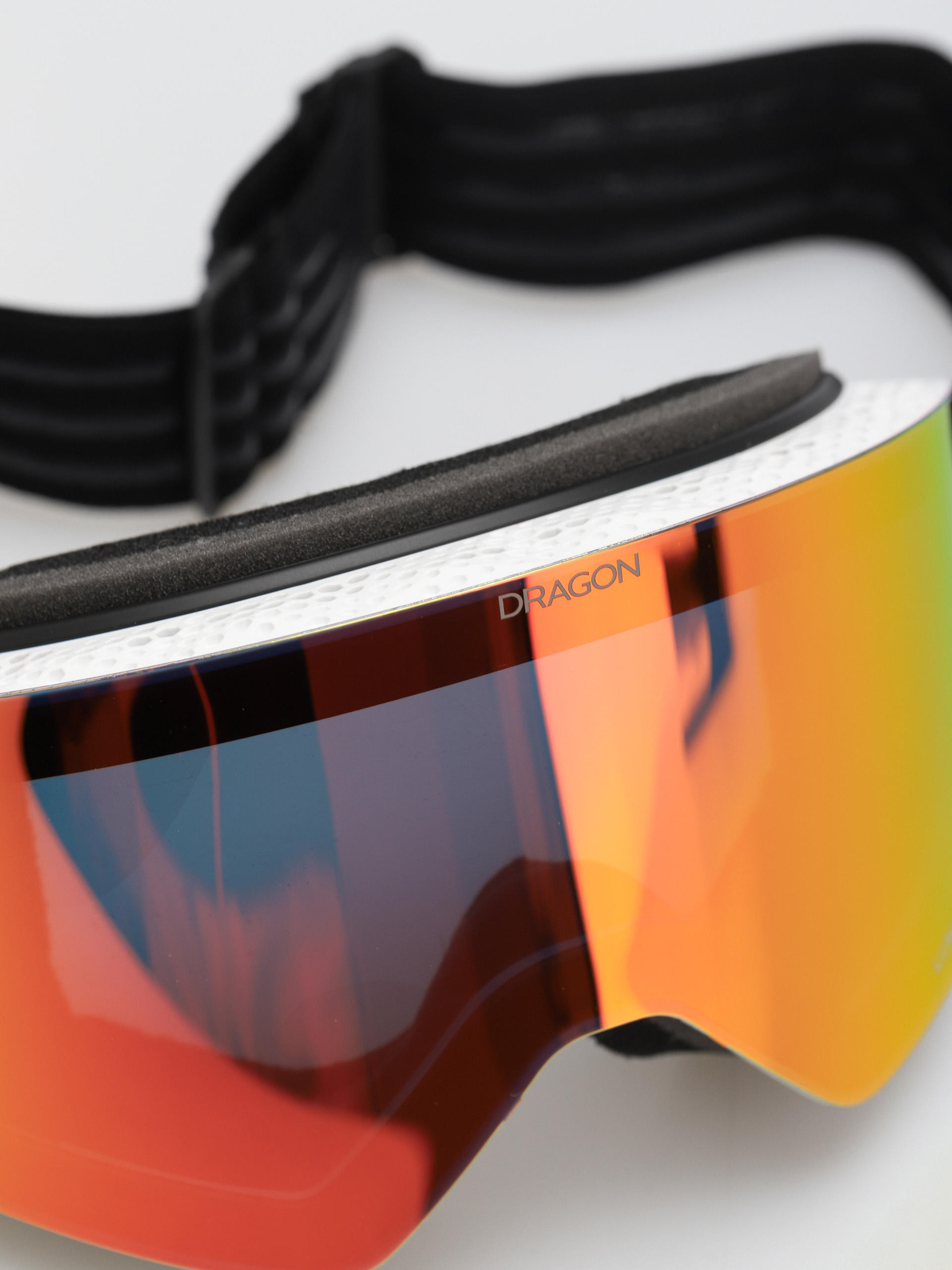 Brýle na snowboard Dragon R1 OTG (icon/lumalens red ion/lumalens light rose)