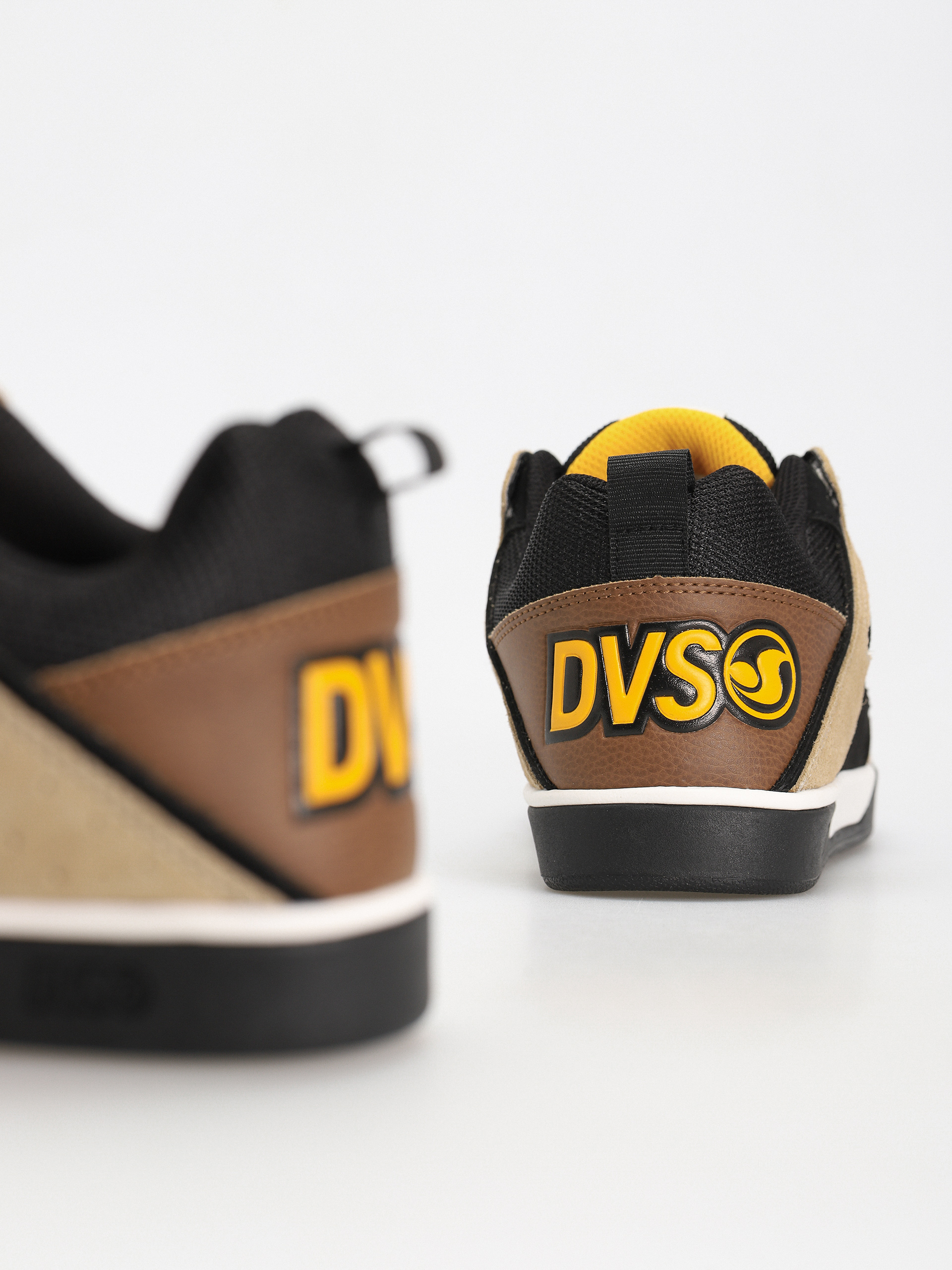 Boty DVS Comanche 2.0+ (black tan yellow suede)