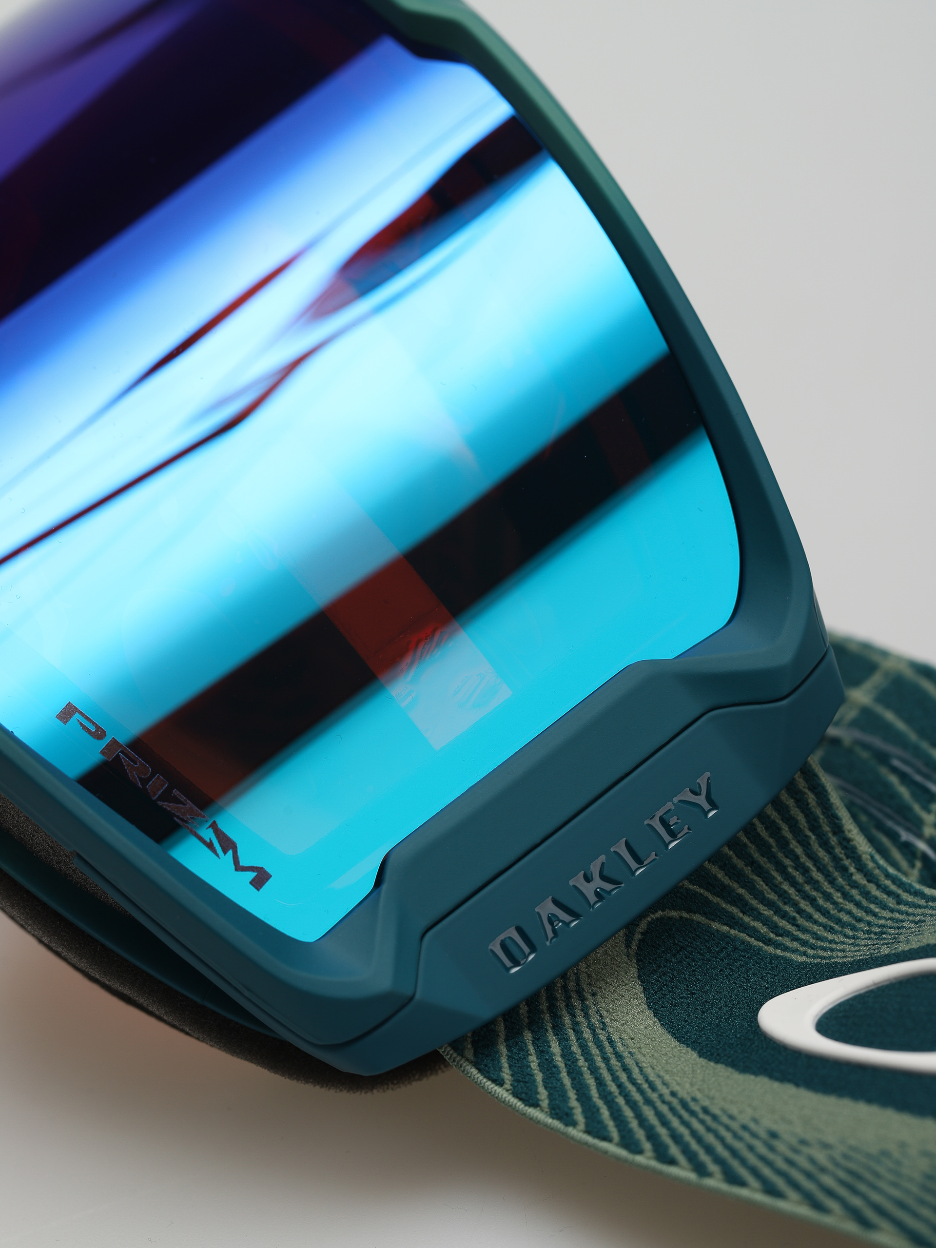 Brýle na snowboard Oakley Line Miner L (fraktel navy/prizm argon iridium)