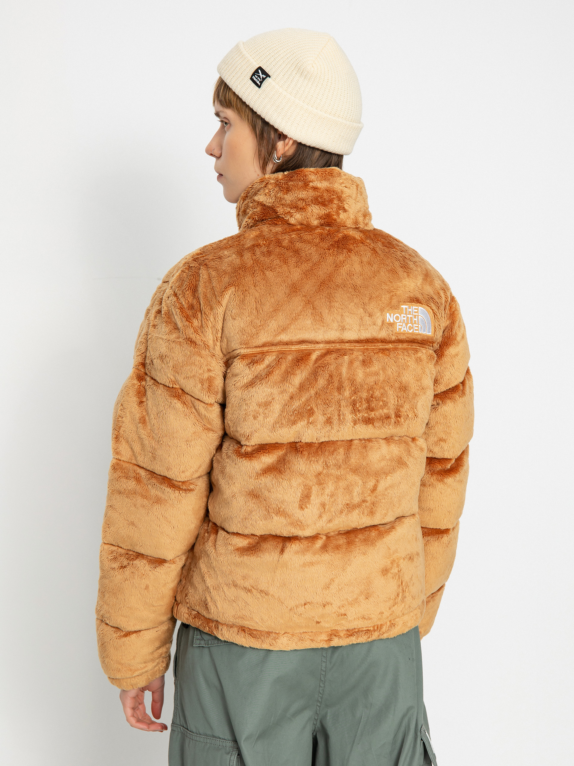 Bunda The North Face Versa Velour Nuptse Wmn (almond butter)
