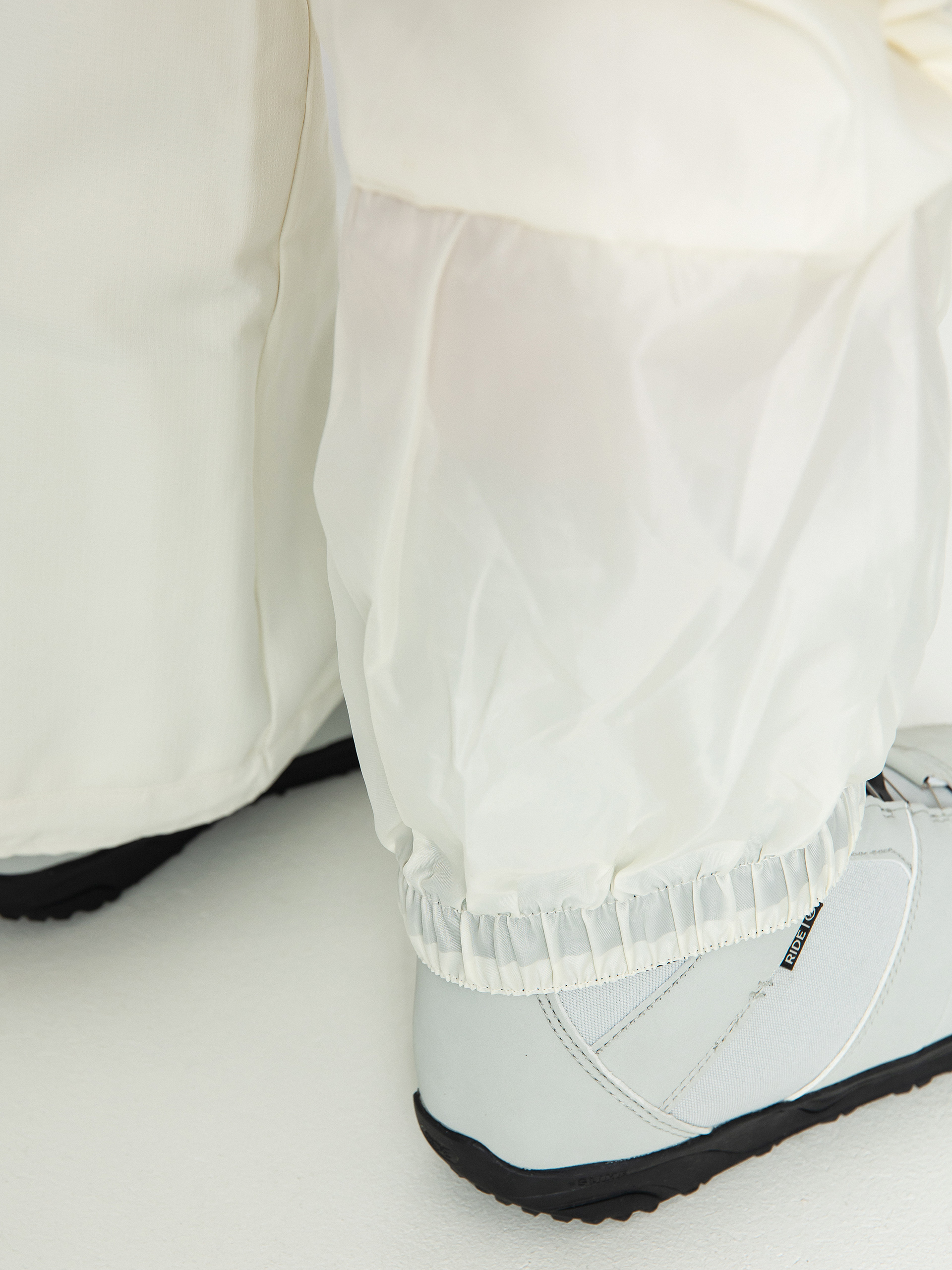 Dámské Snowboardové kalhoty Roxy Passive Lines (egret)