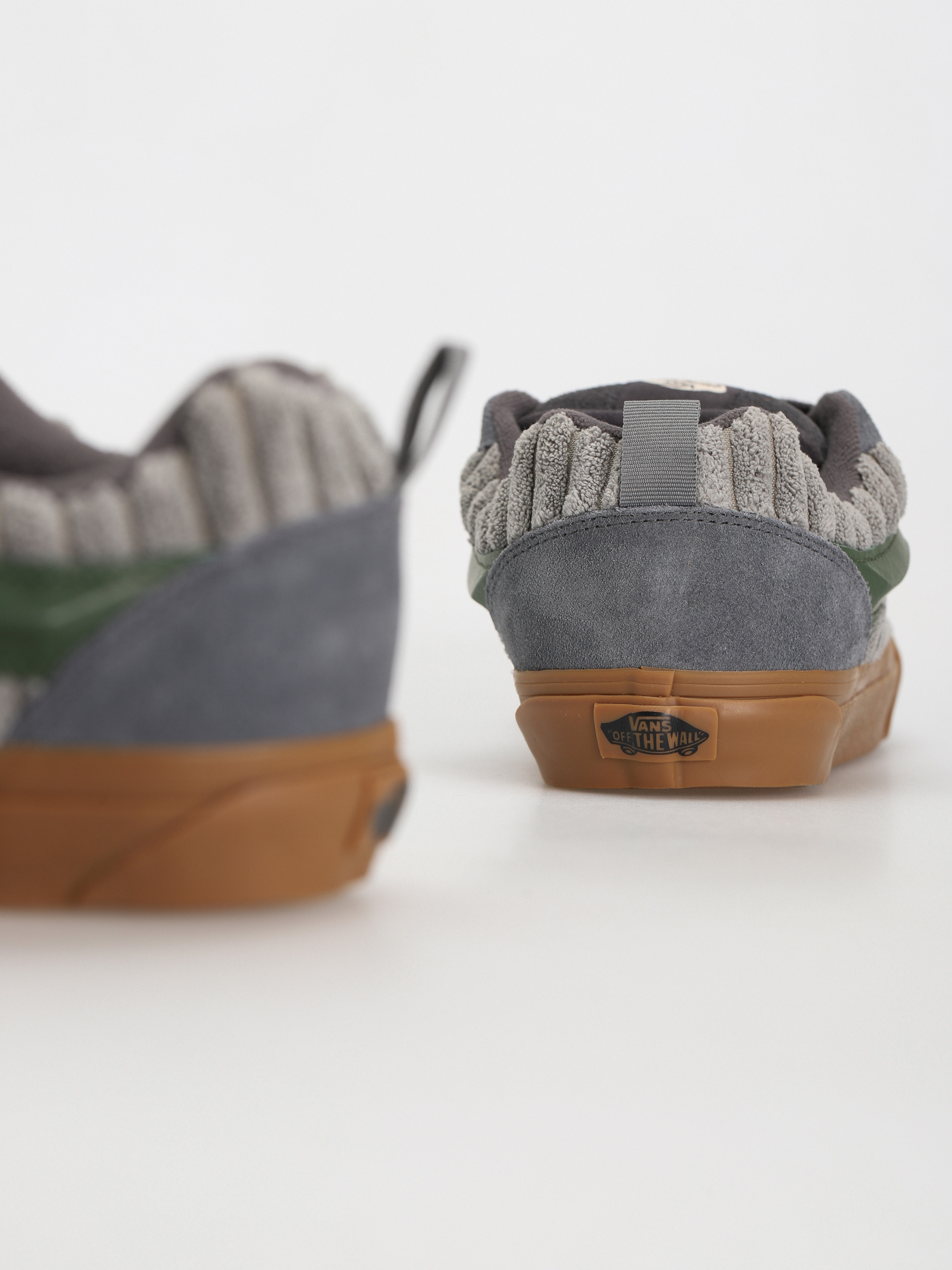 Boty Vans Knu Skool (jumbo cord dark grey)