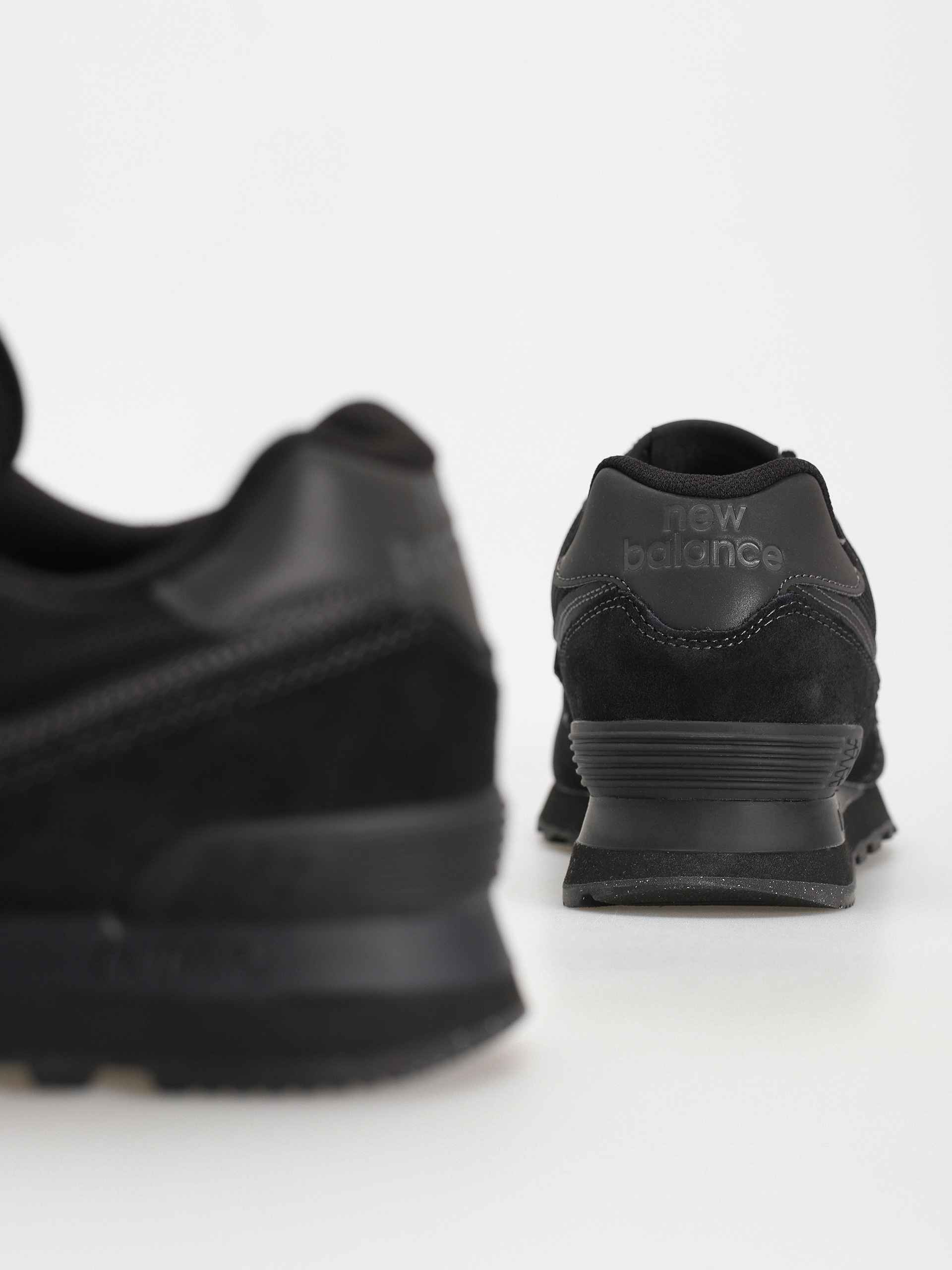 Boty New Balance 574 (black/black/black)