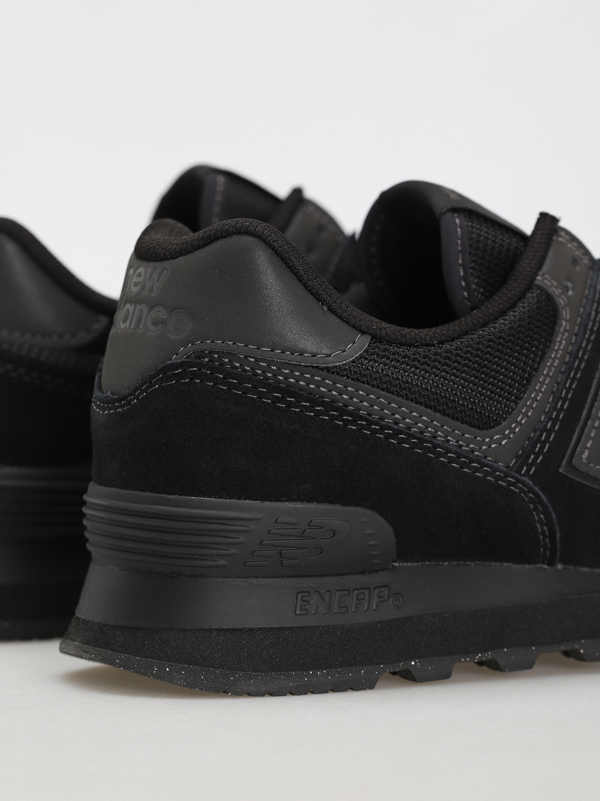 Boty New Balance 574 (black/black/black)