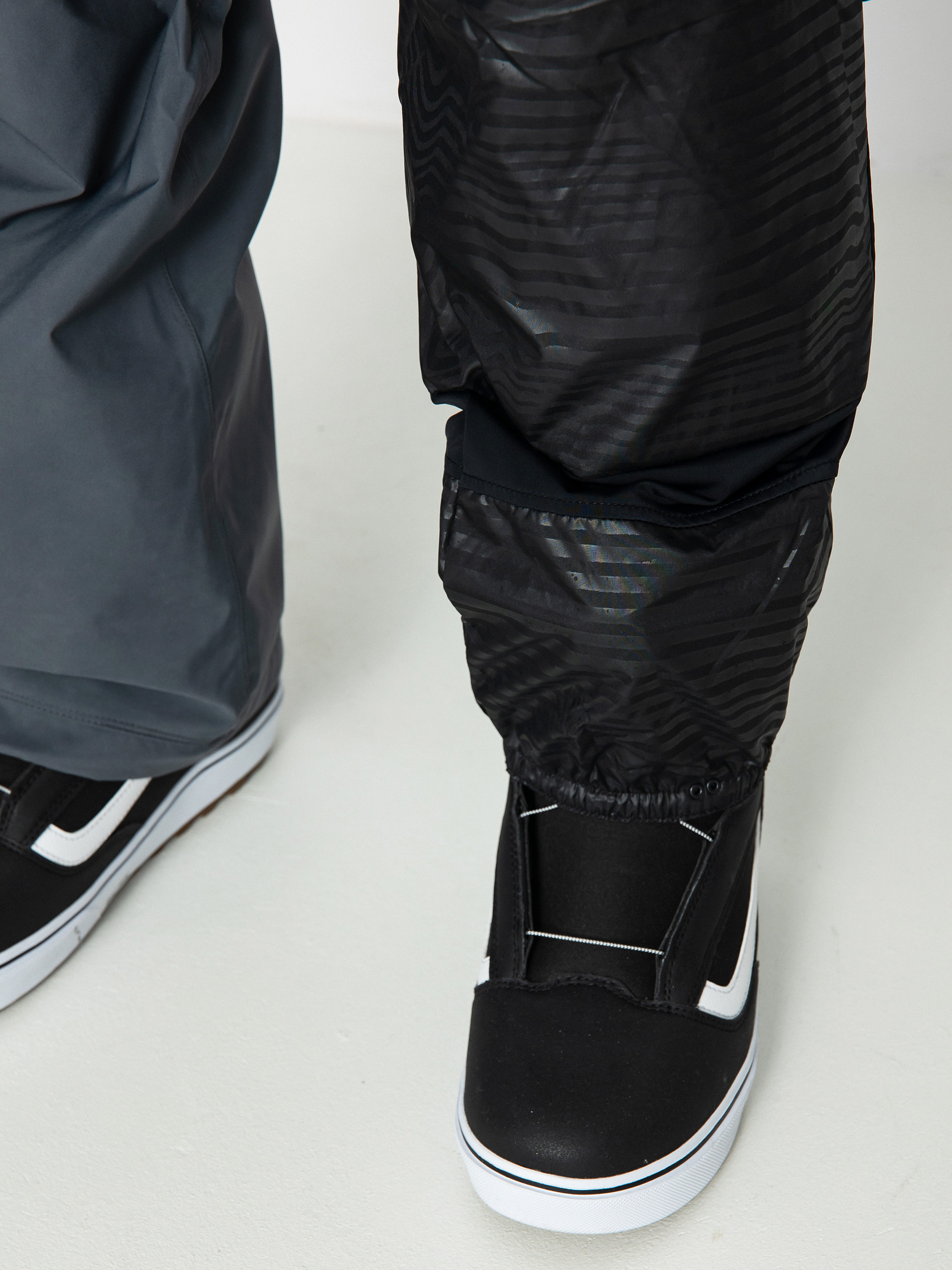 Pánské Snowboardové kalhoty Volcom Stone Stretch Gore Tex (dark grey)