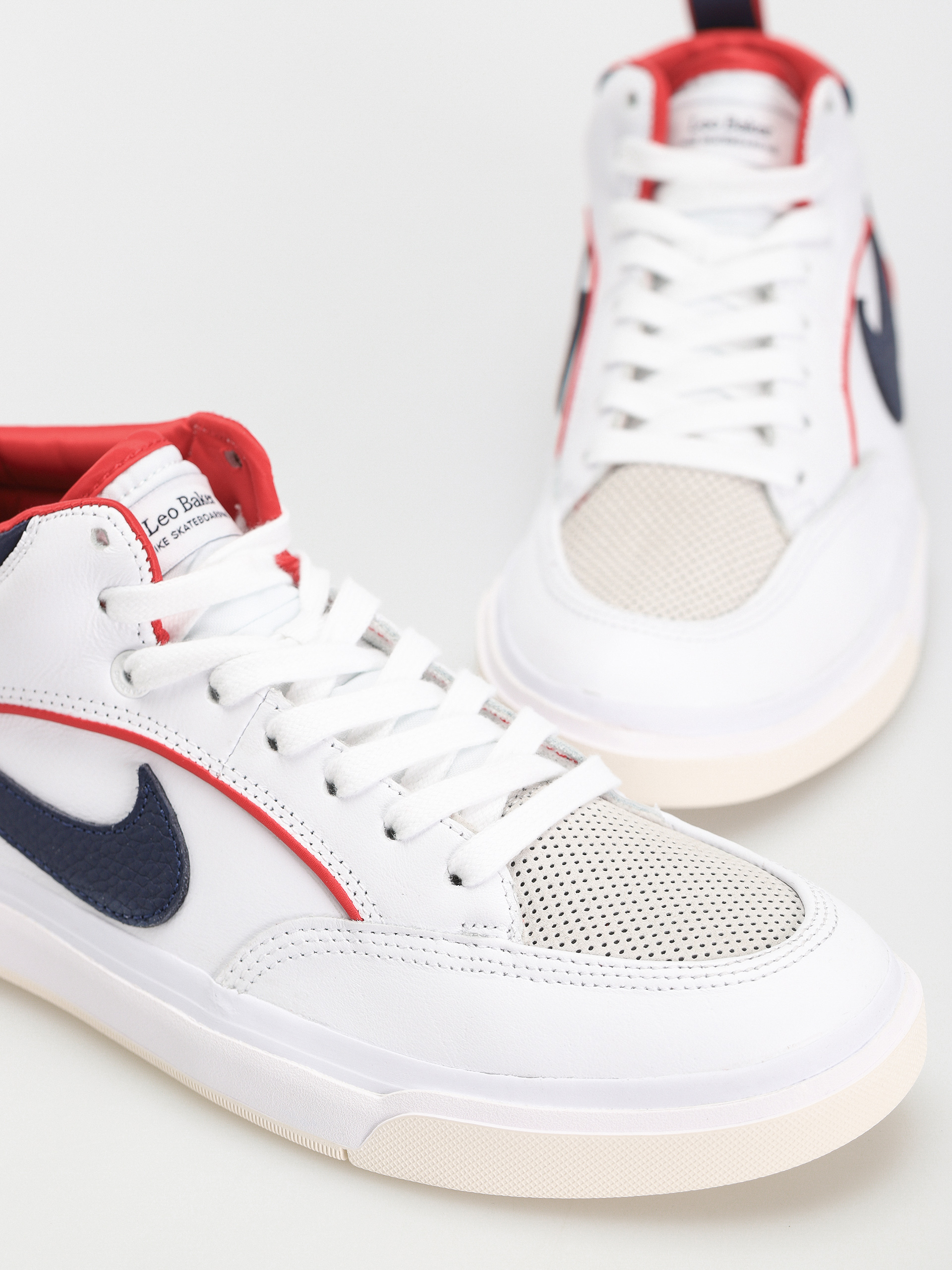 Boty Nike SB React Leo Premium (white/midnight navy university red white)