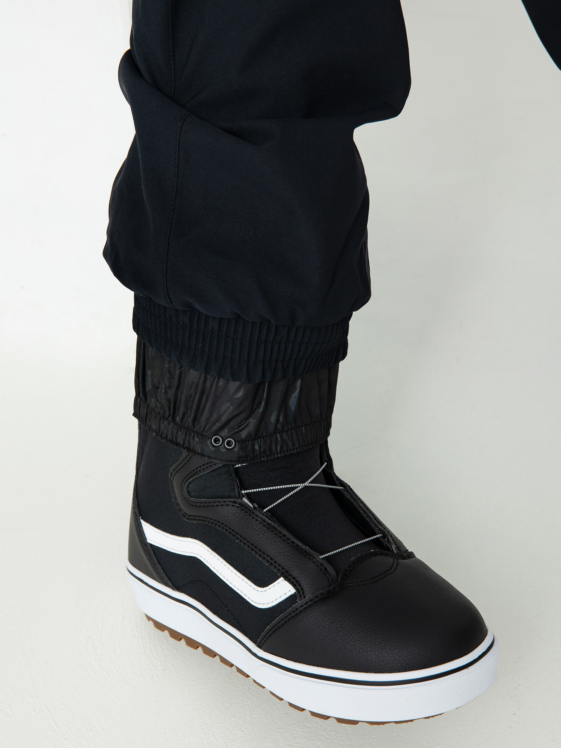 Dámské Snowboardové kalhoty Volcom Wildling (black)