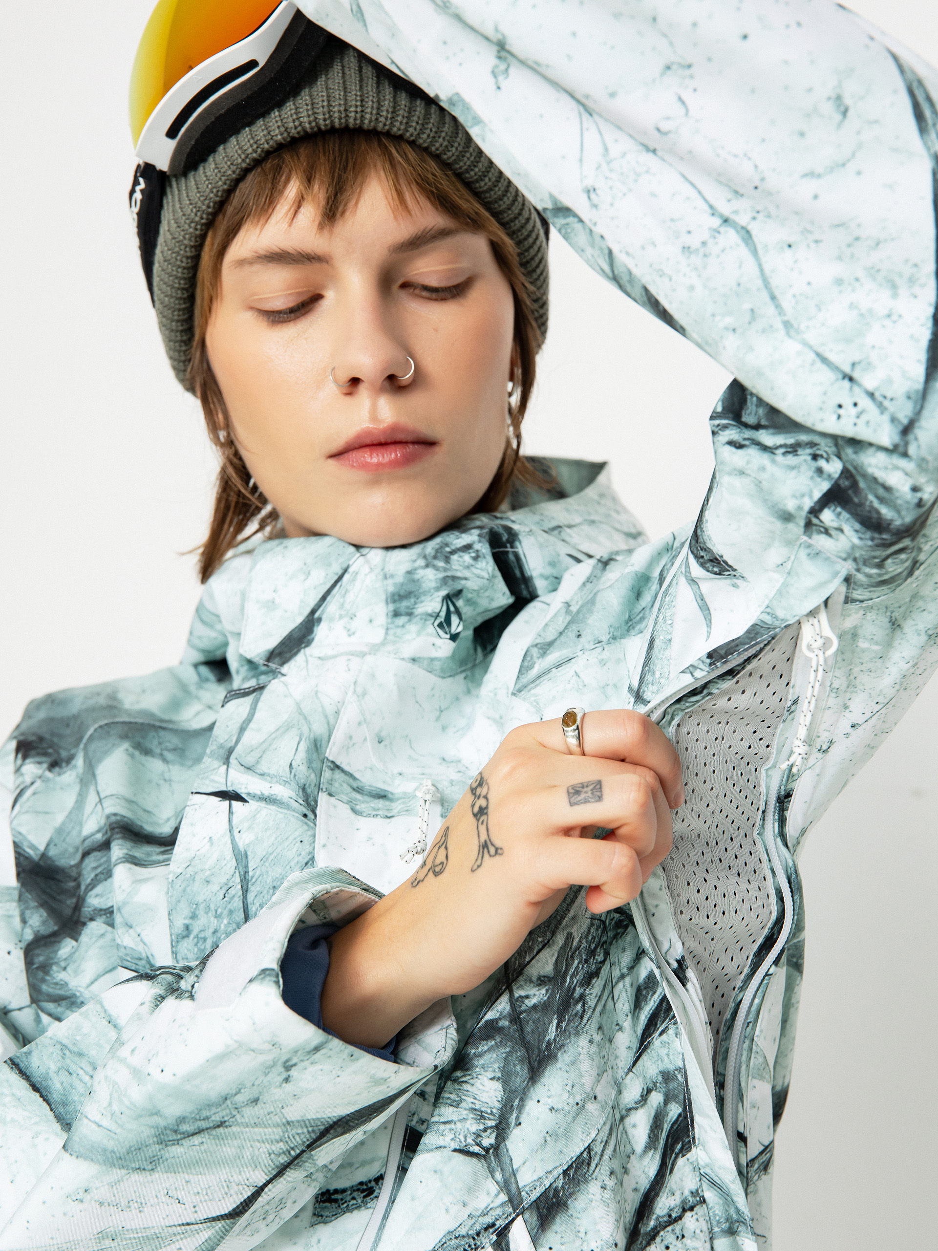 Dámská Snowboardová bunda Volcom V.Co Aris Ins Gore (white ice)