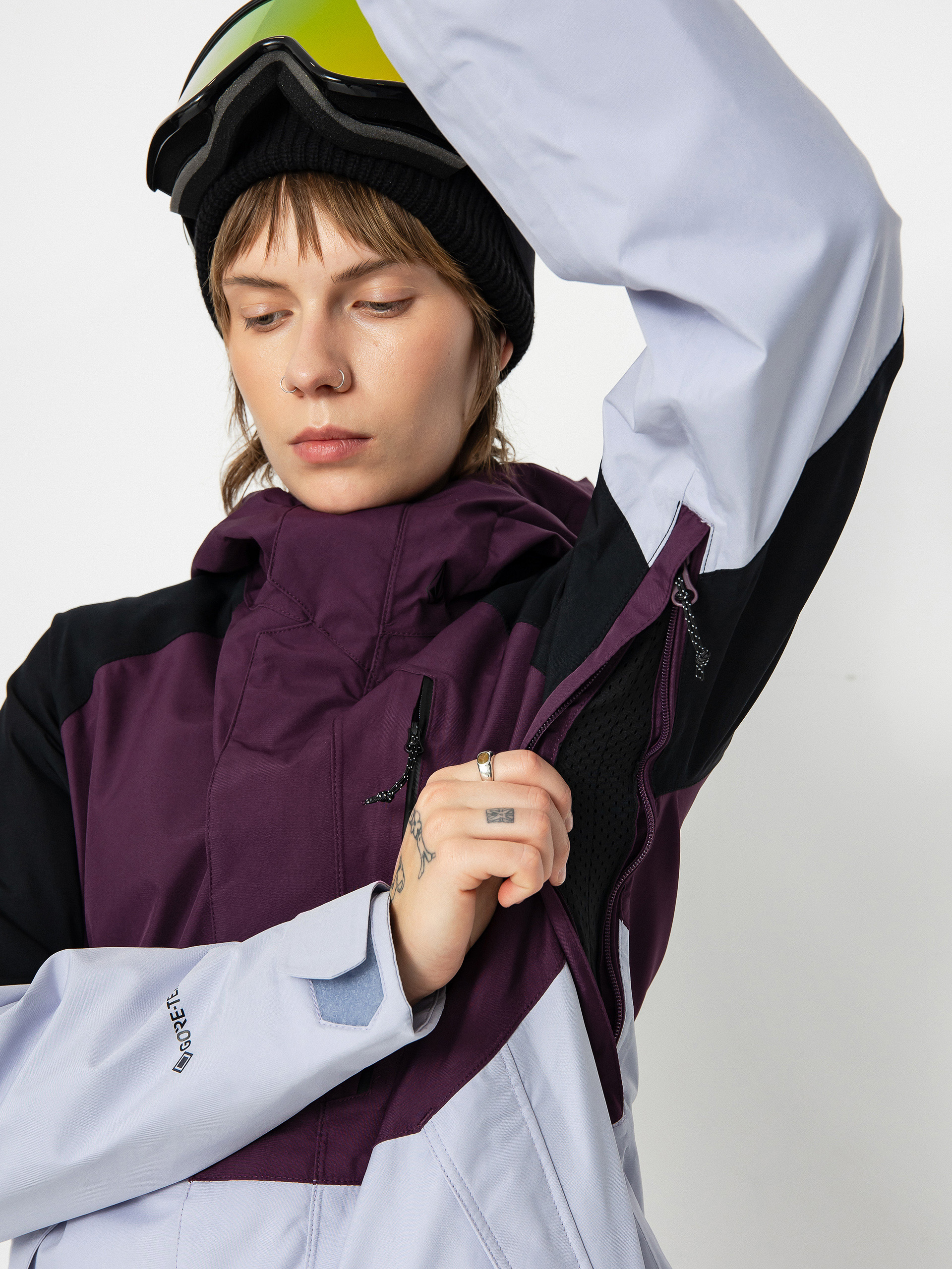 Dámská Snowboardová bunda Volcom V.Co Aris Gore Tex (blackberry)