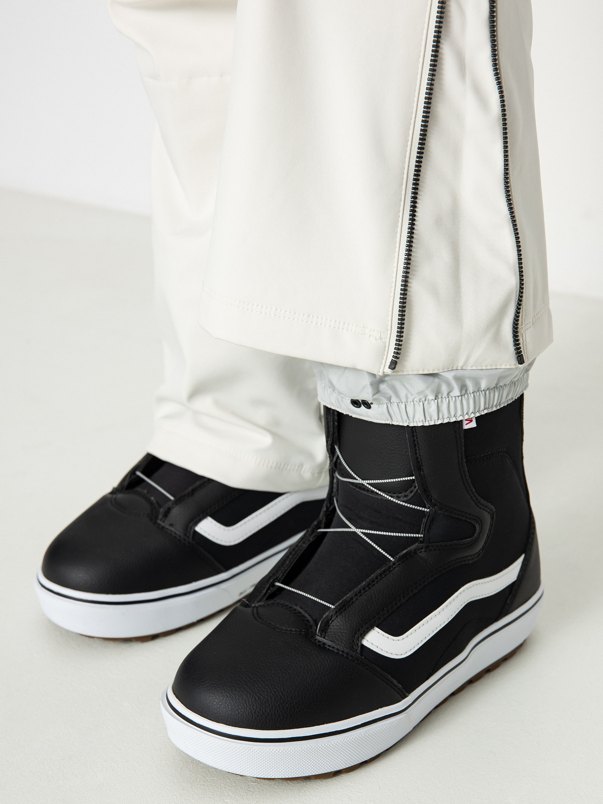 Dámské Snowboardové kalhoty Volcom Battle Stretch Hr (moonbeam)