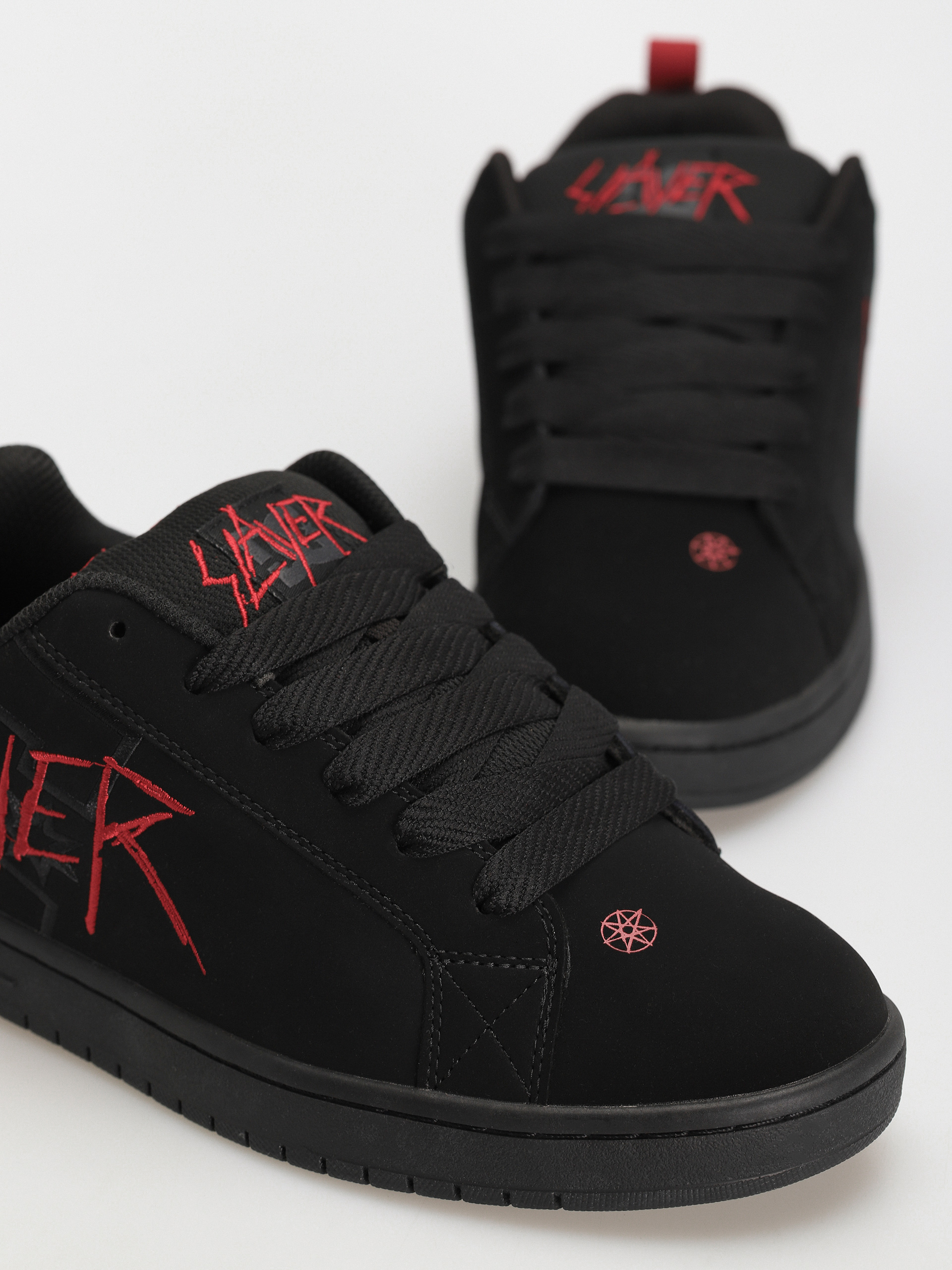 Boty DC X Slayer Court Graffik (black/black/red)