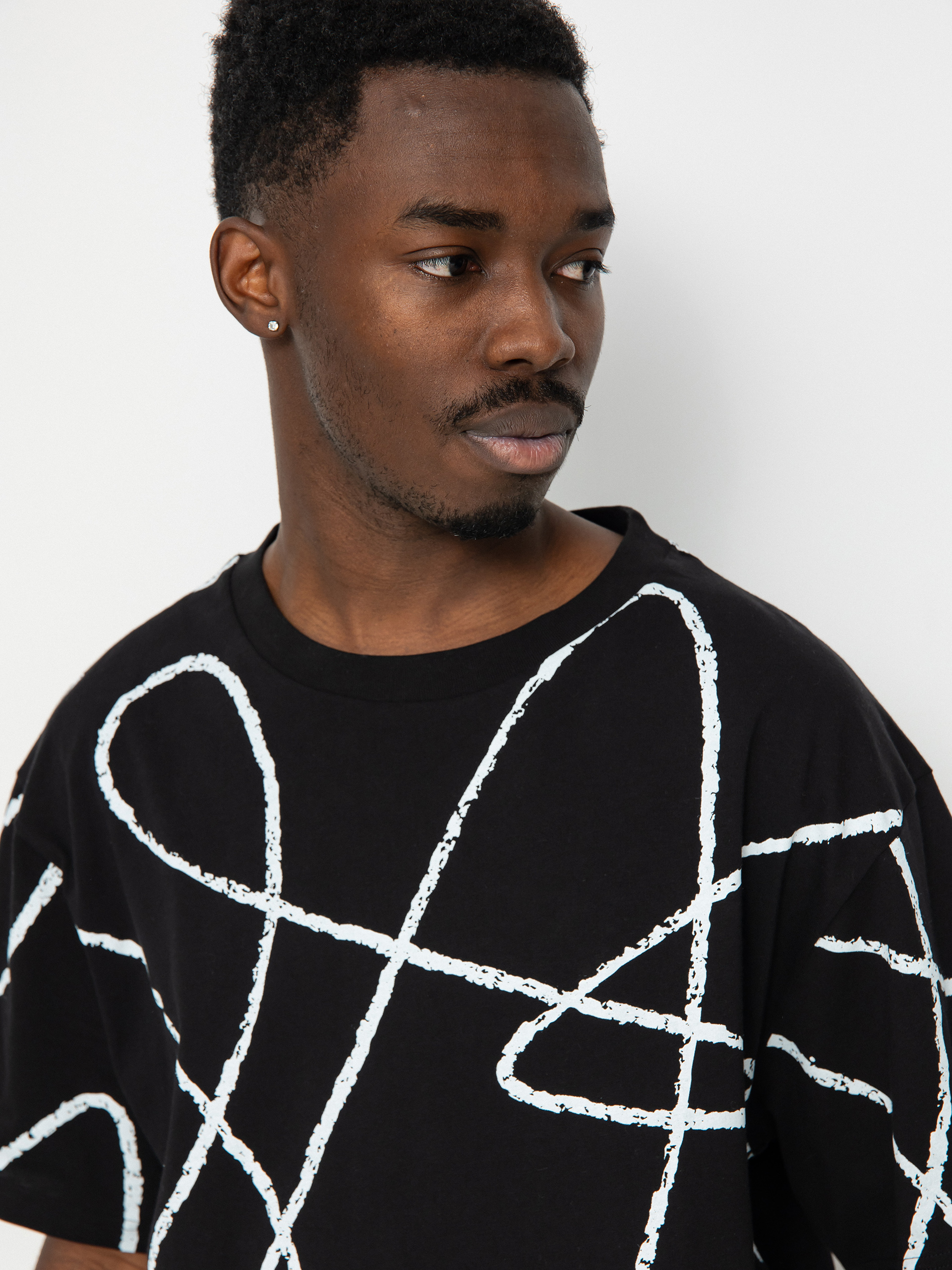 Tričko Poetic Collective Doodle Pattern (black)