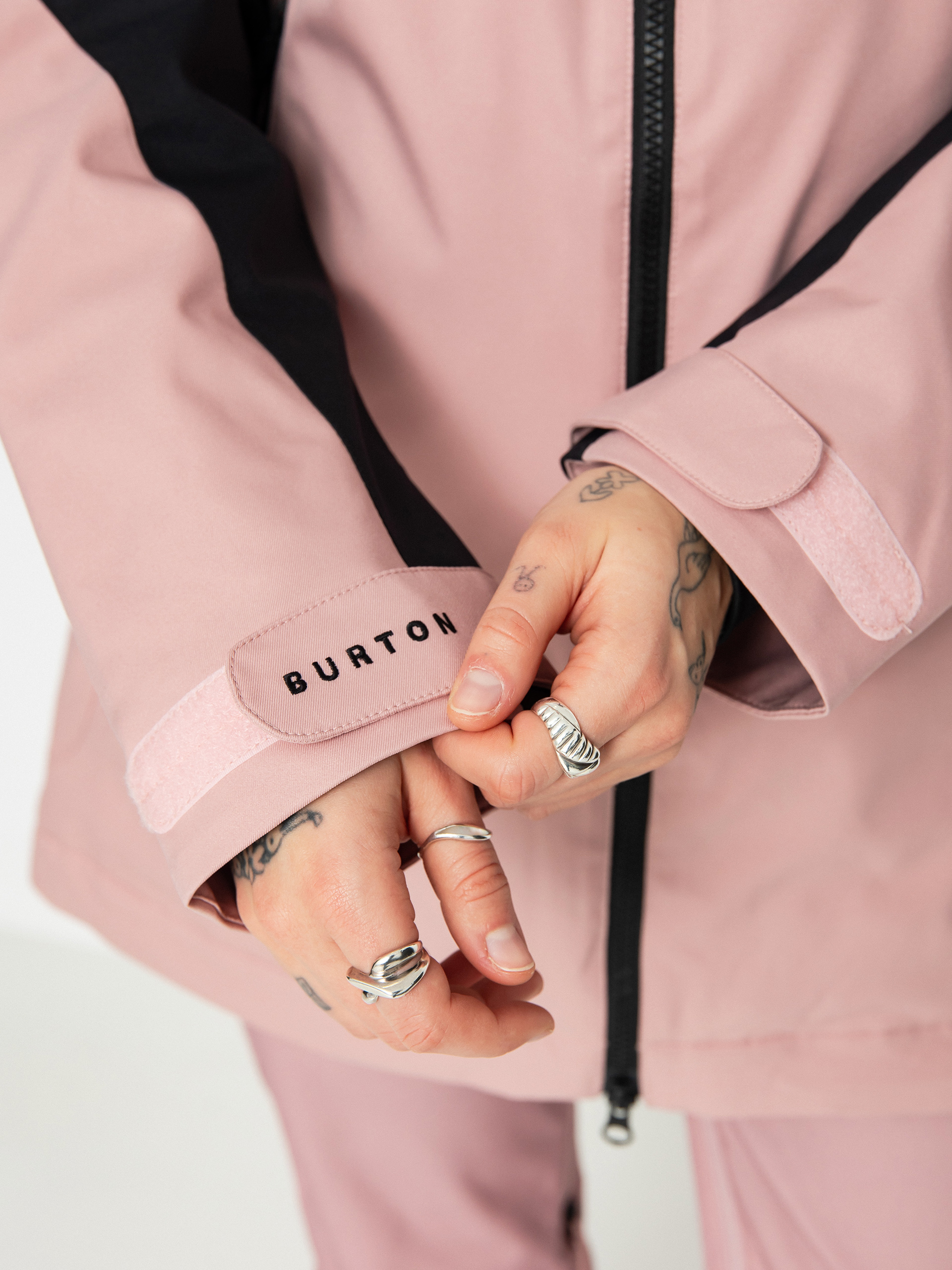 Dámská Snowboardová bunda Burton Lelah (true black/powder blush)