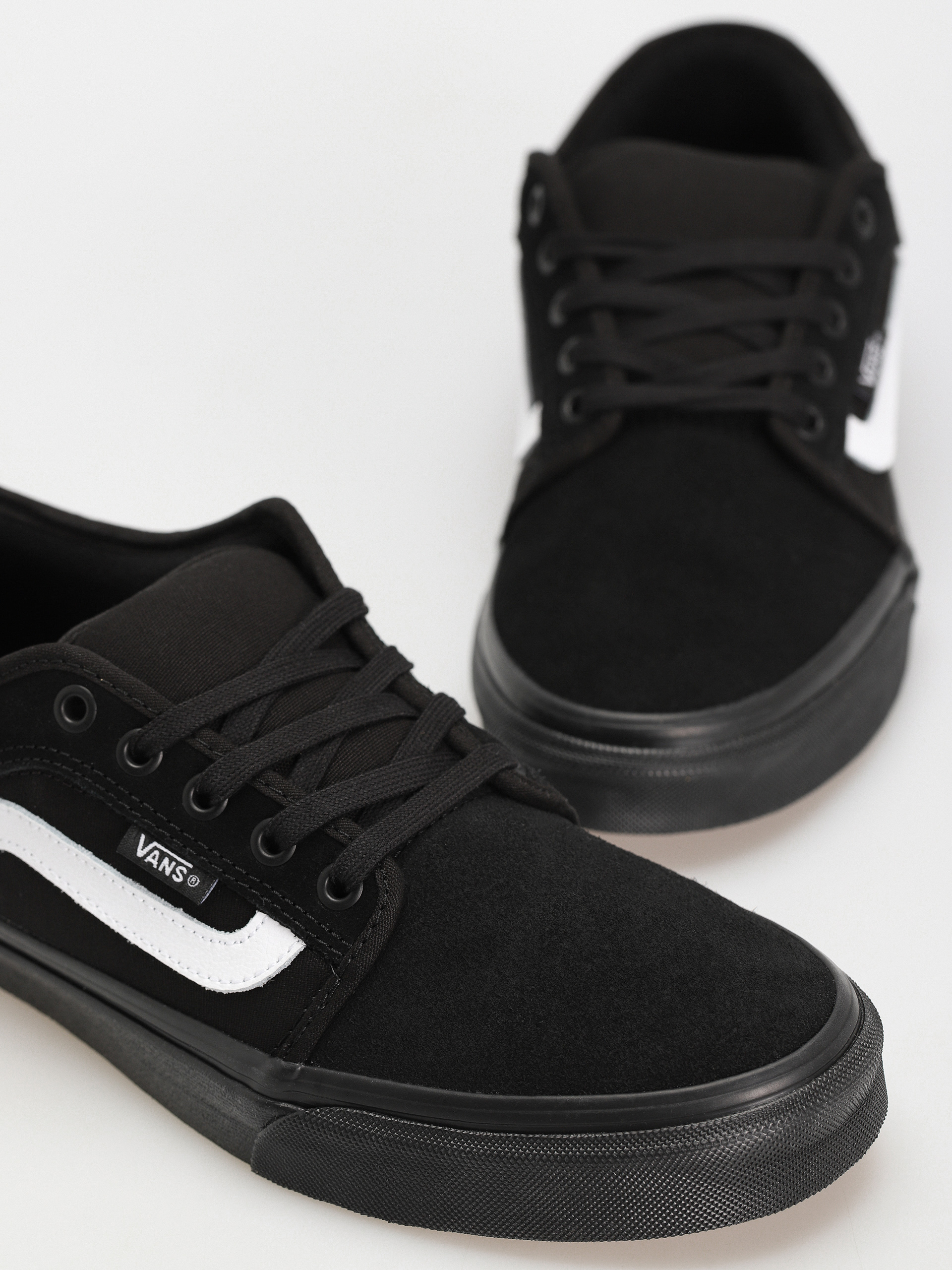 Boty Vans Chukka Low Sidestripe (black/black/white)