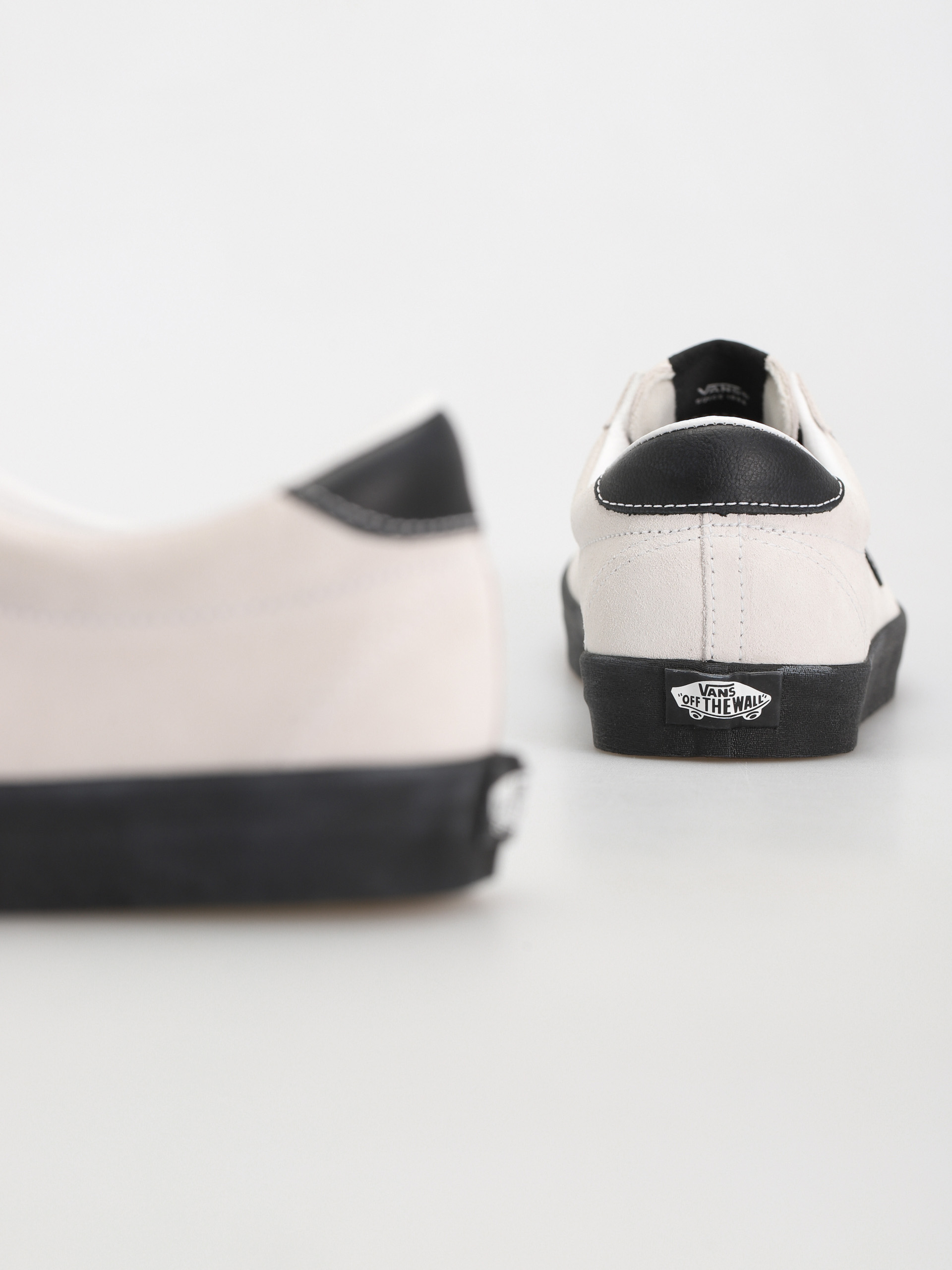 Boty Vans Sport Low (suede white/black)