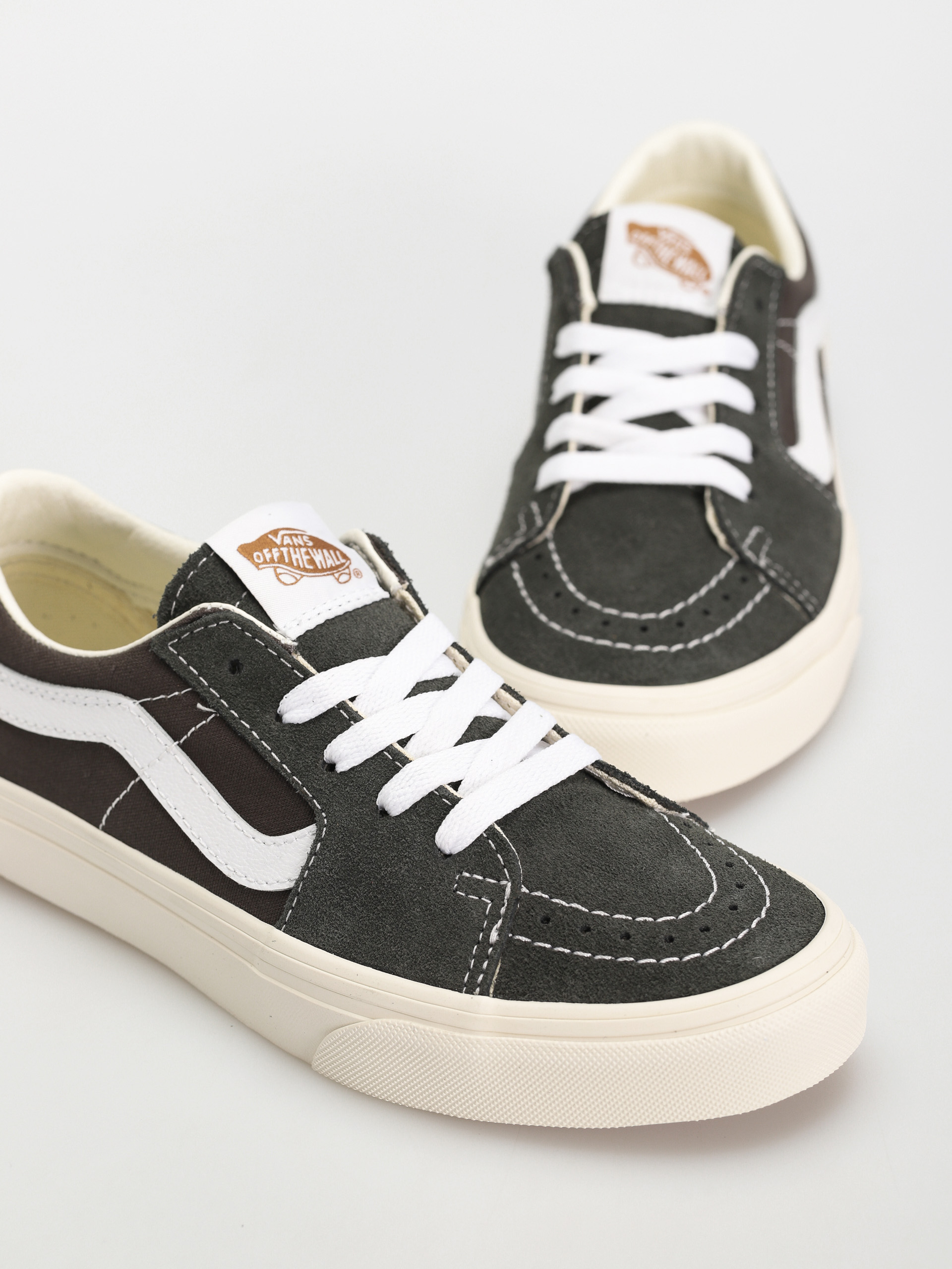 Boty Vans Sk8 Low (canvas/suede black ink)