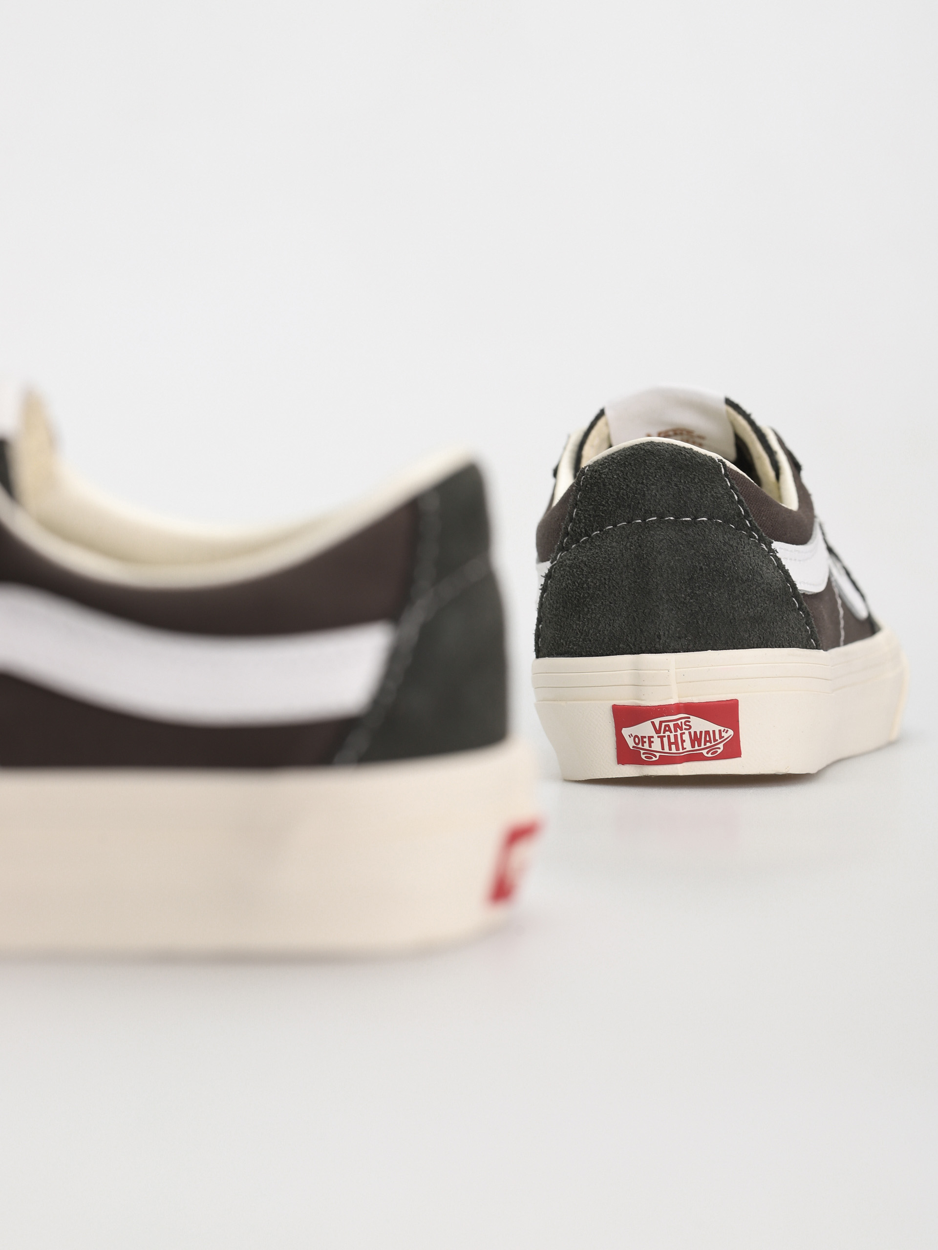 Boty Vans Sk8 Low (canvas/suede black ink)