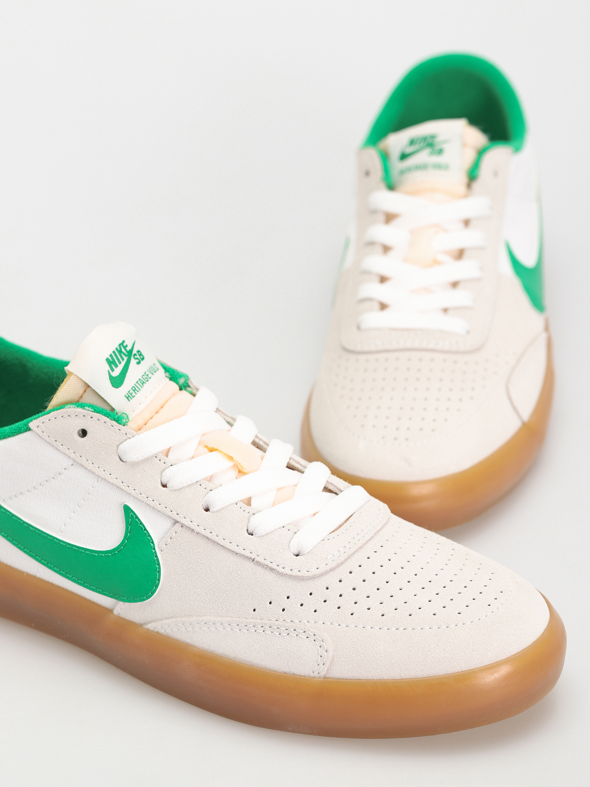 Boty Nike SB Heritage Vulc (summit white/lucky green white)
